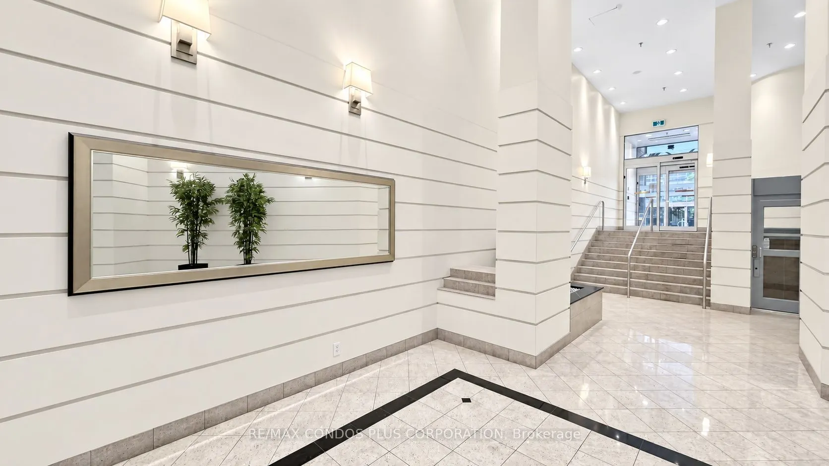 717 Bay Street #702