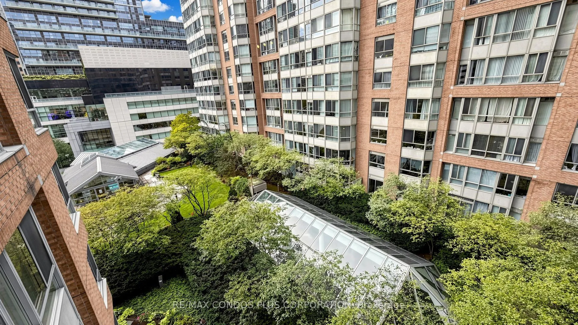 717 Bay Street #702