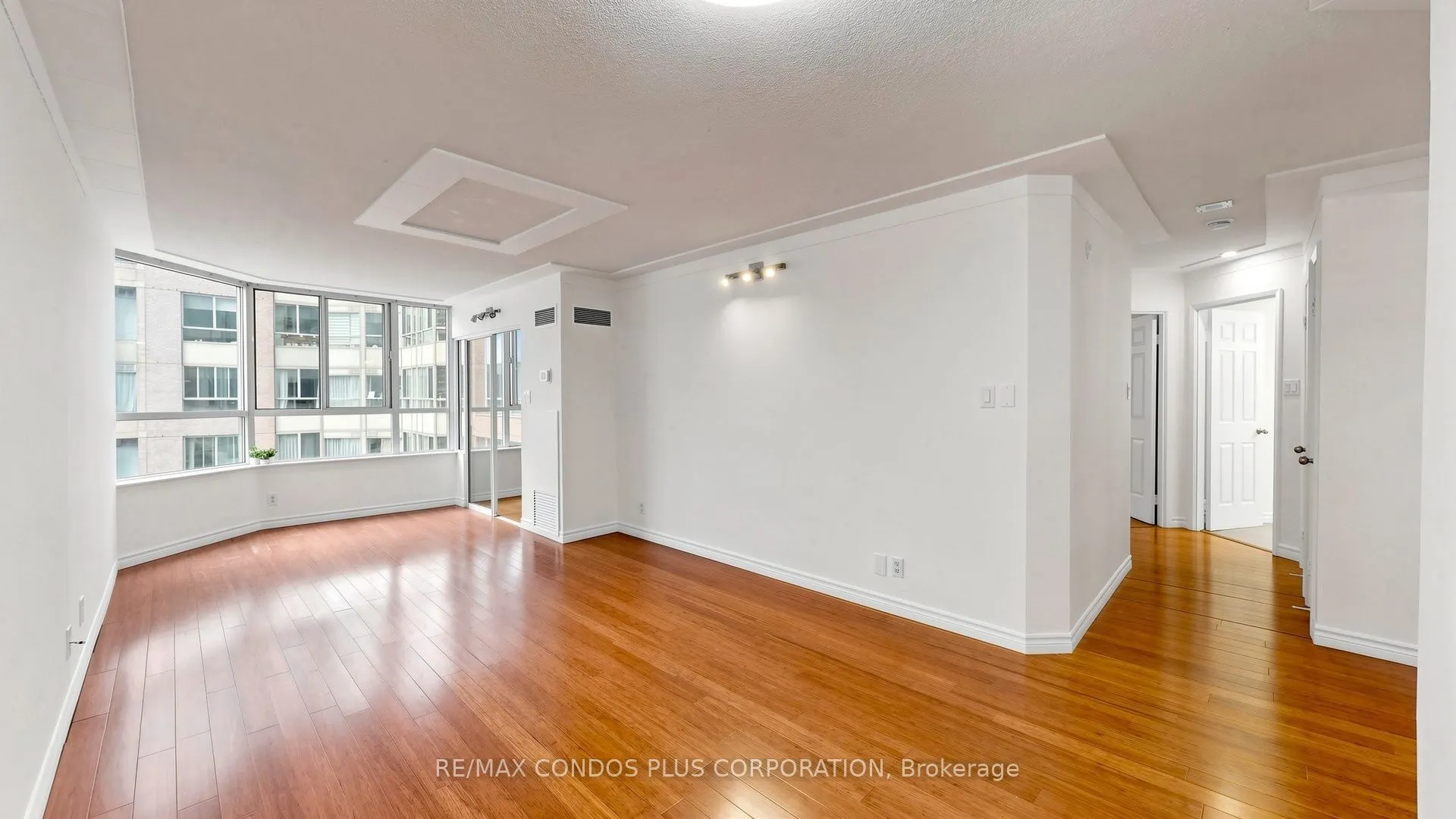 717 Bay Street #702