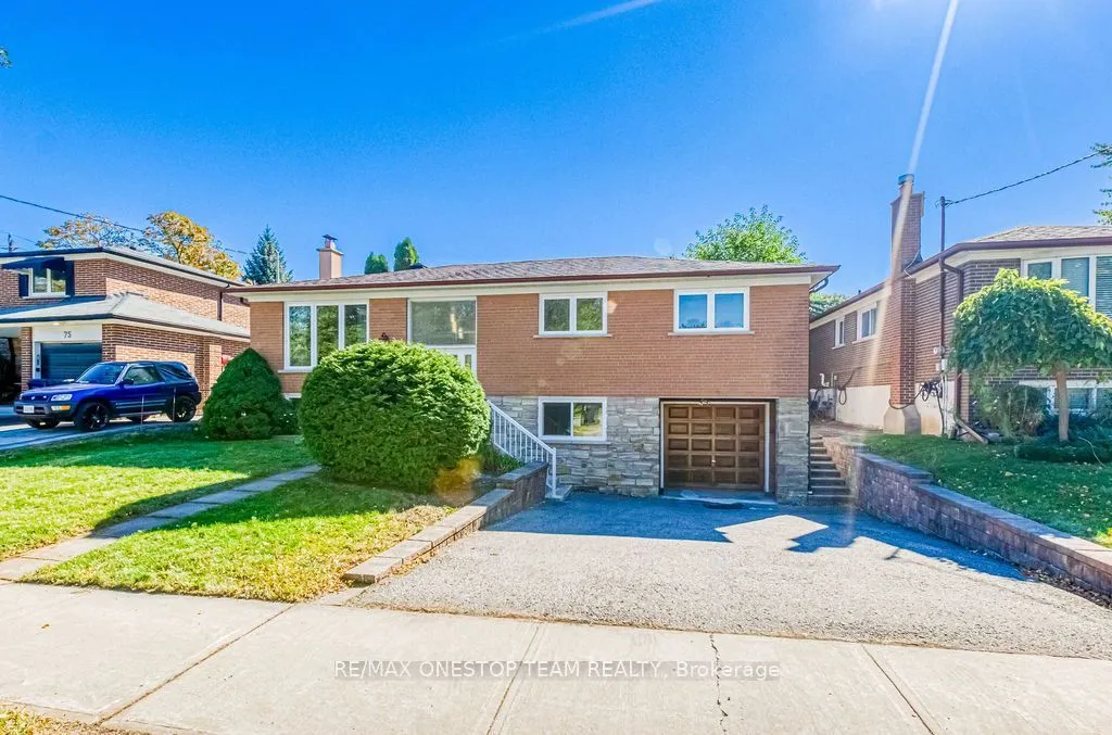 73 Houston Crescent
