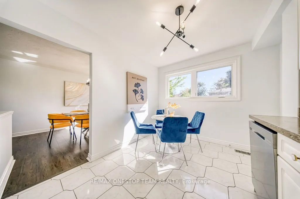 73 Houston Crescent