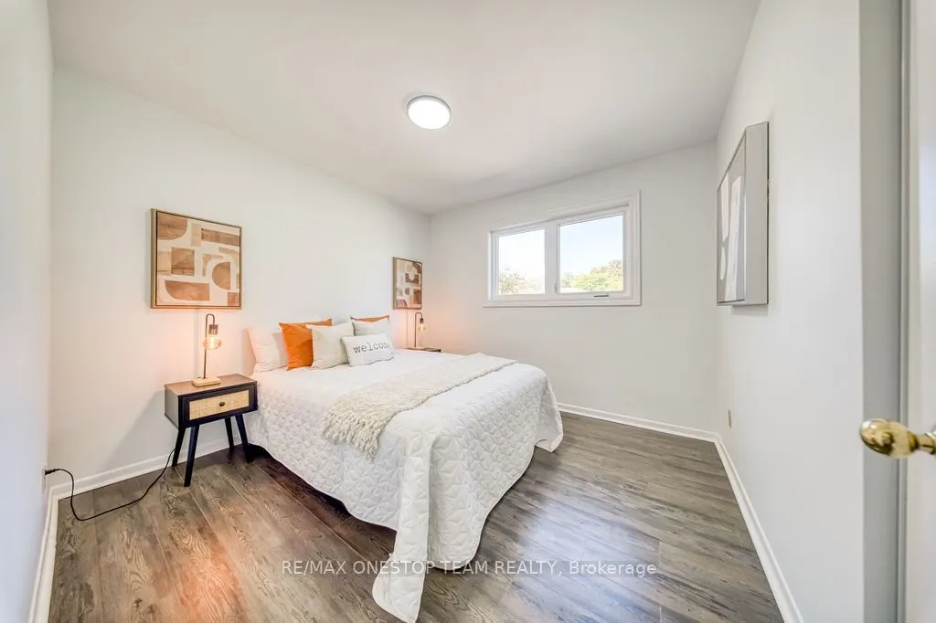 73 Houston Crescent