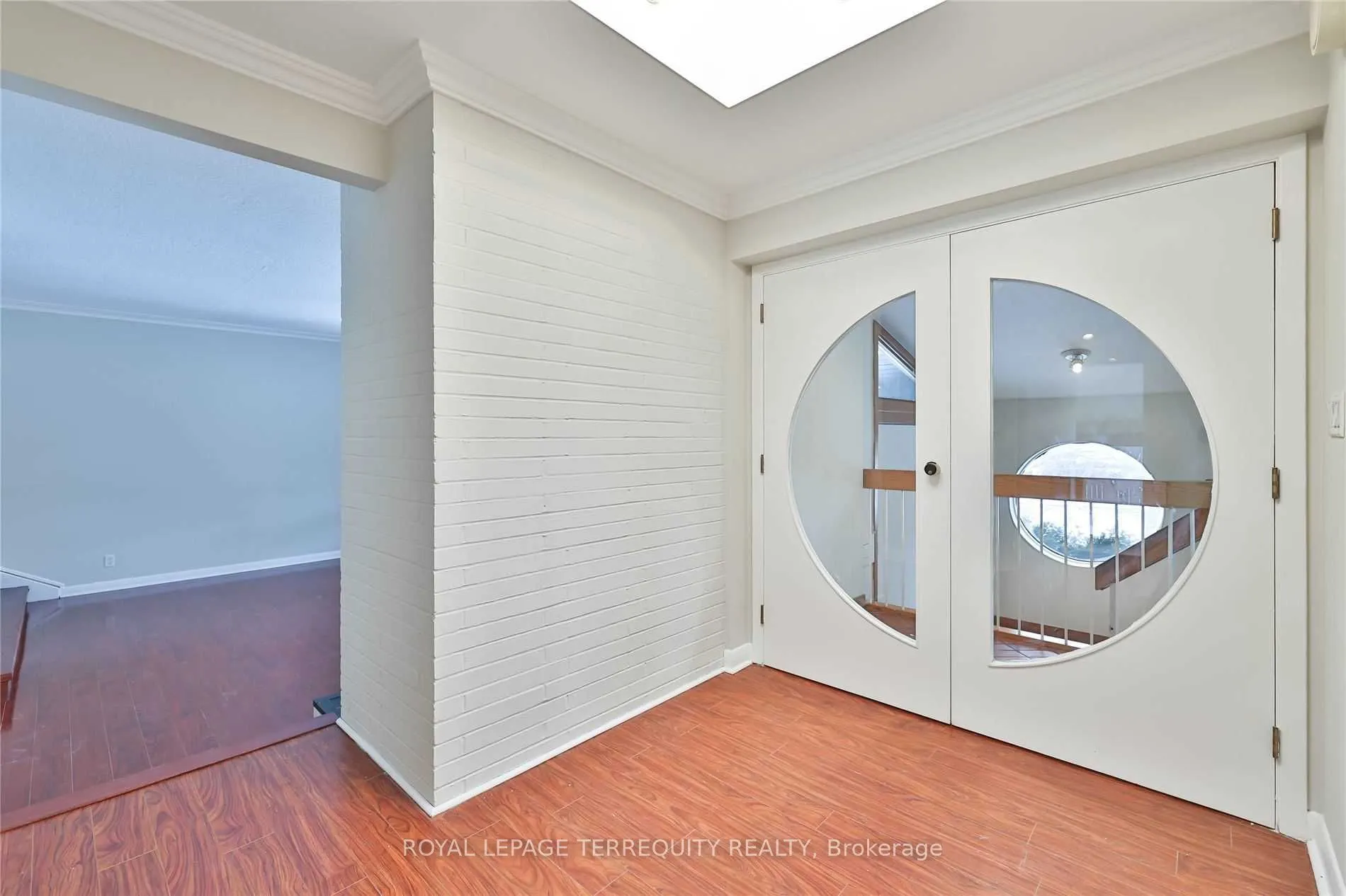 11 Leacroft Crescent