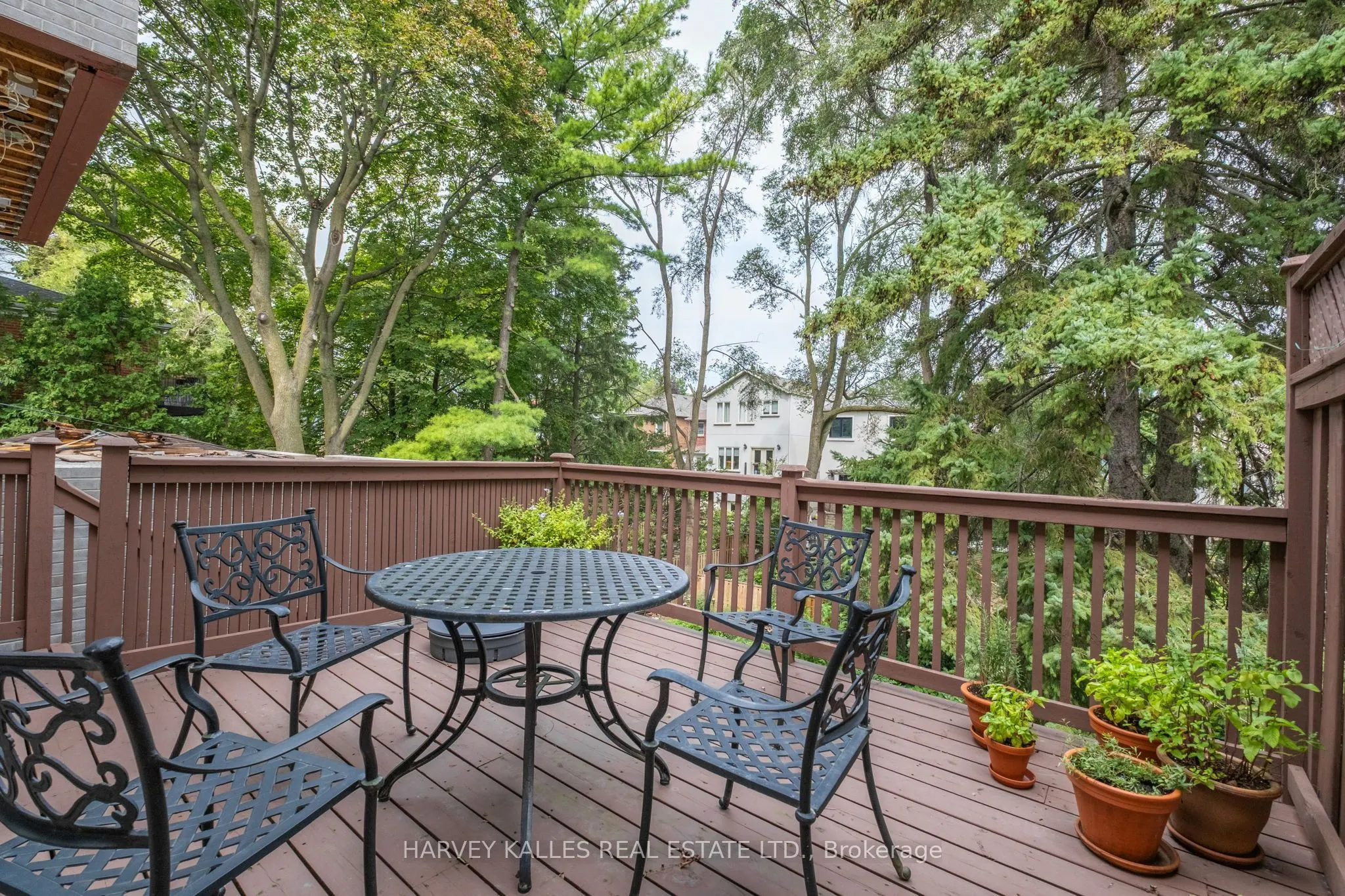 110 Glenforest Road
