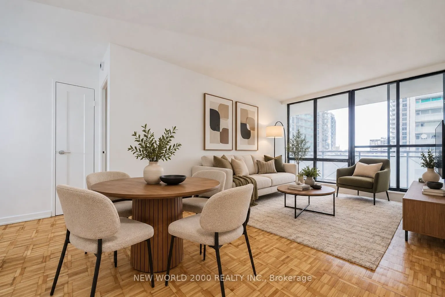101 Roehampton Avenue #1804