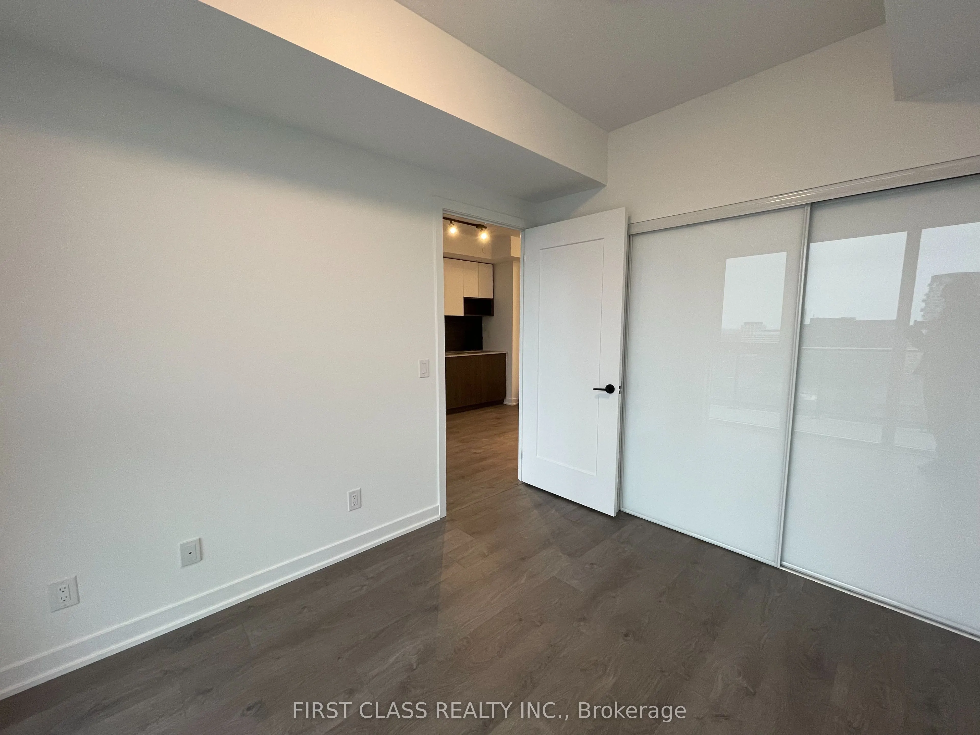 5 Defries Street #1503
