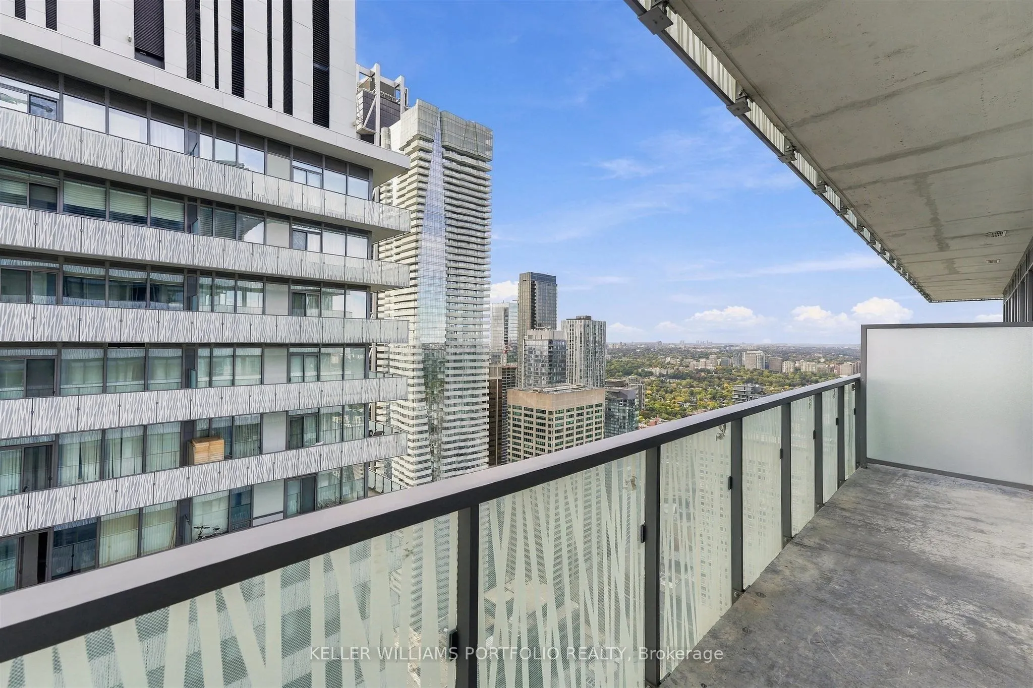 50 Charles Street E #5305