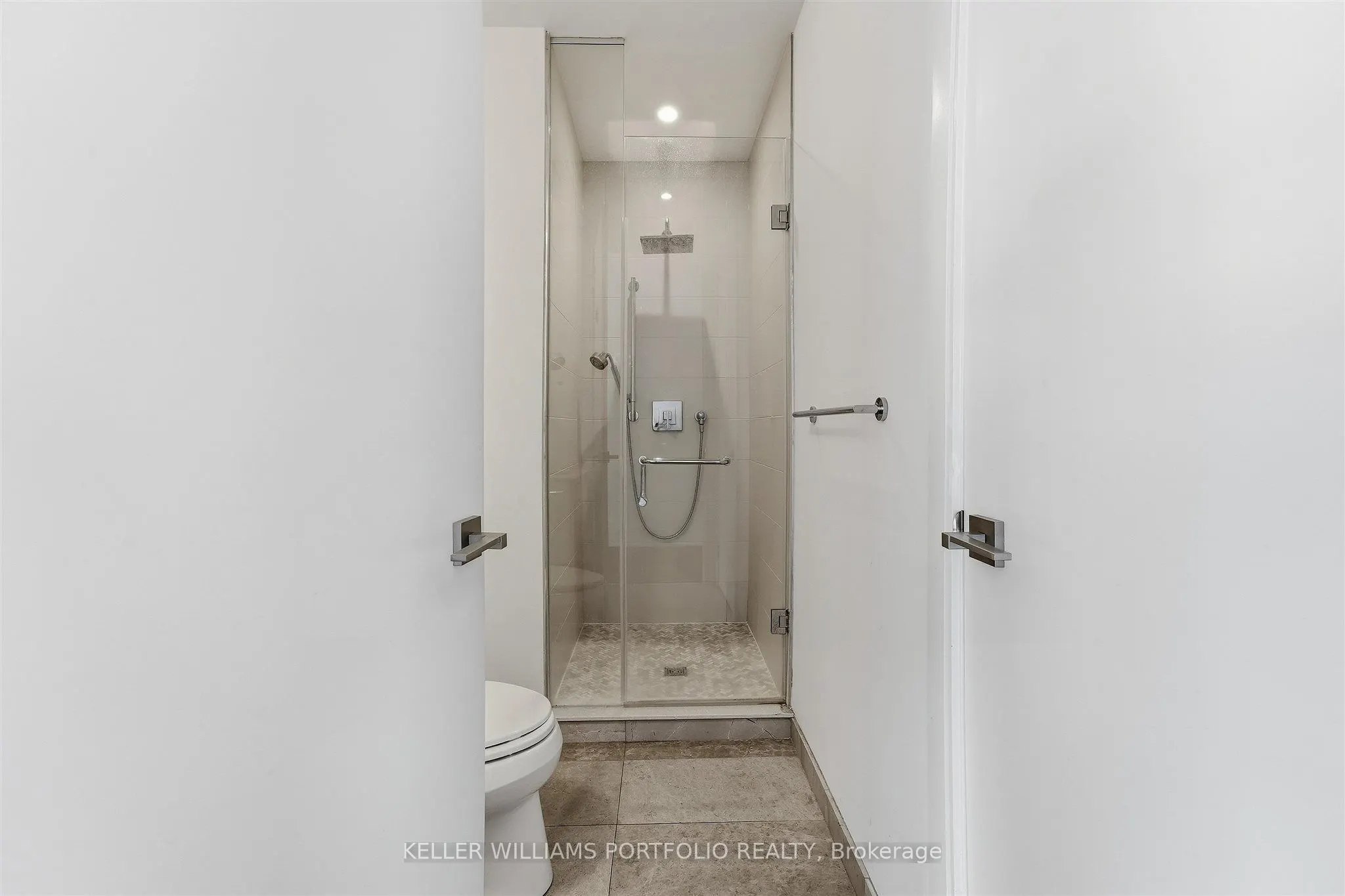 50 Charles Street E #5305