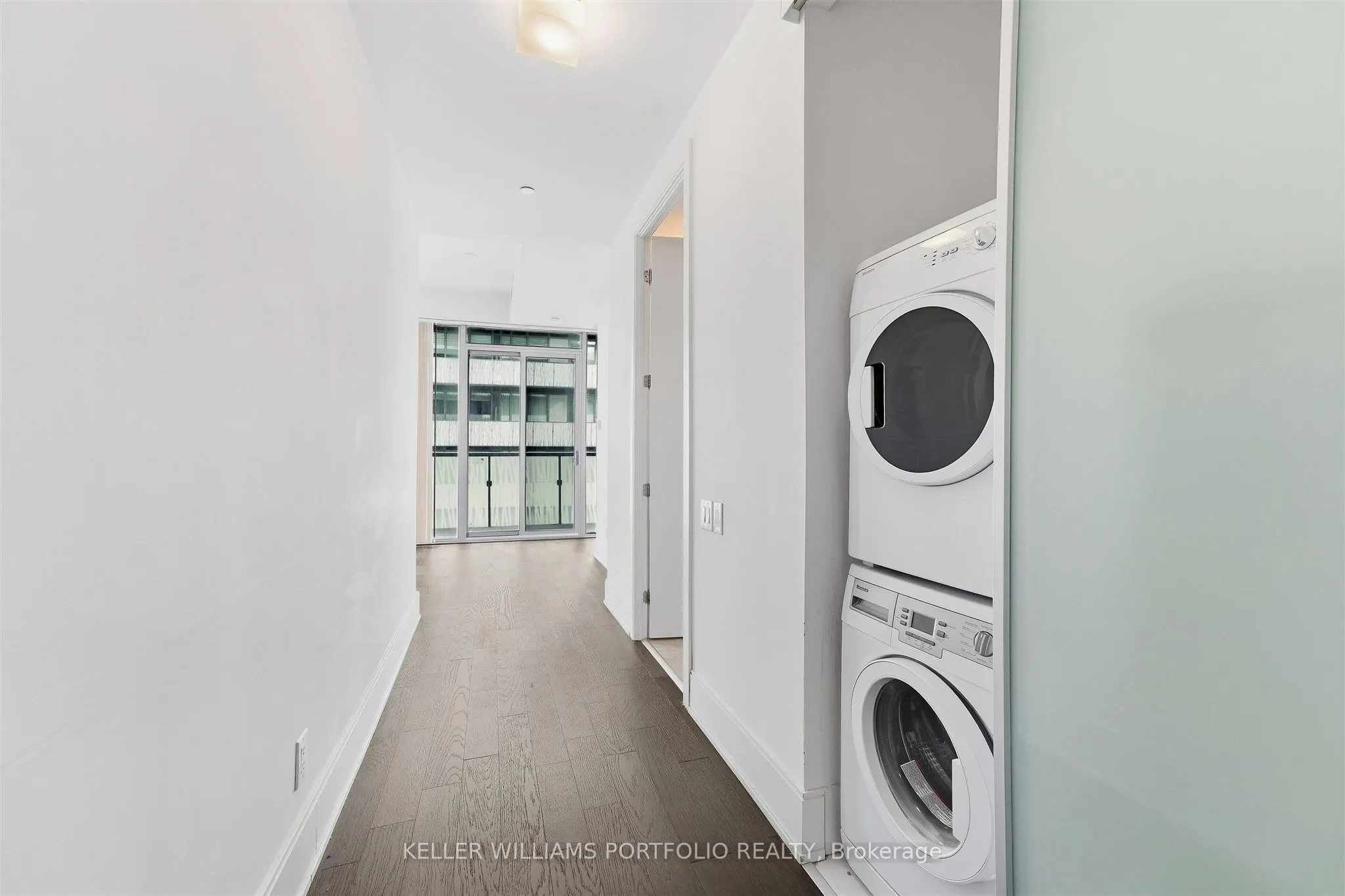 50 Charles Street E #5305