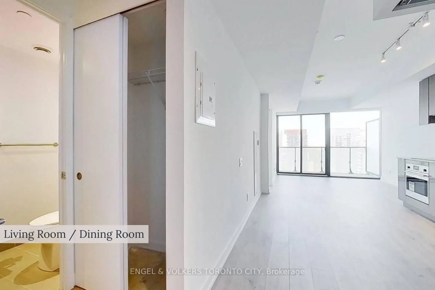 161 Roehampton Avenue #4211