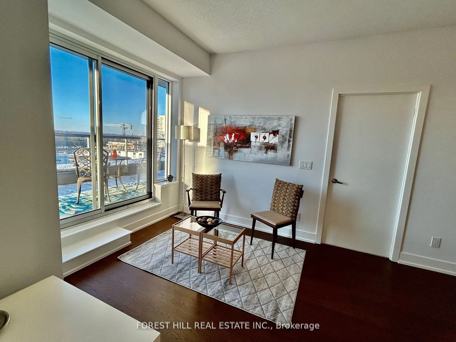 7 Kenaston Garden #716