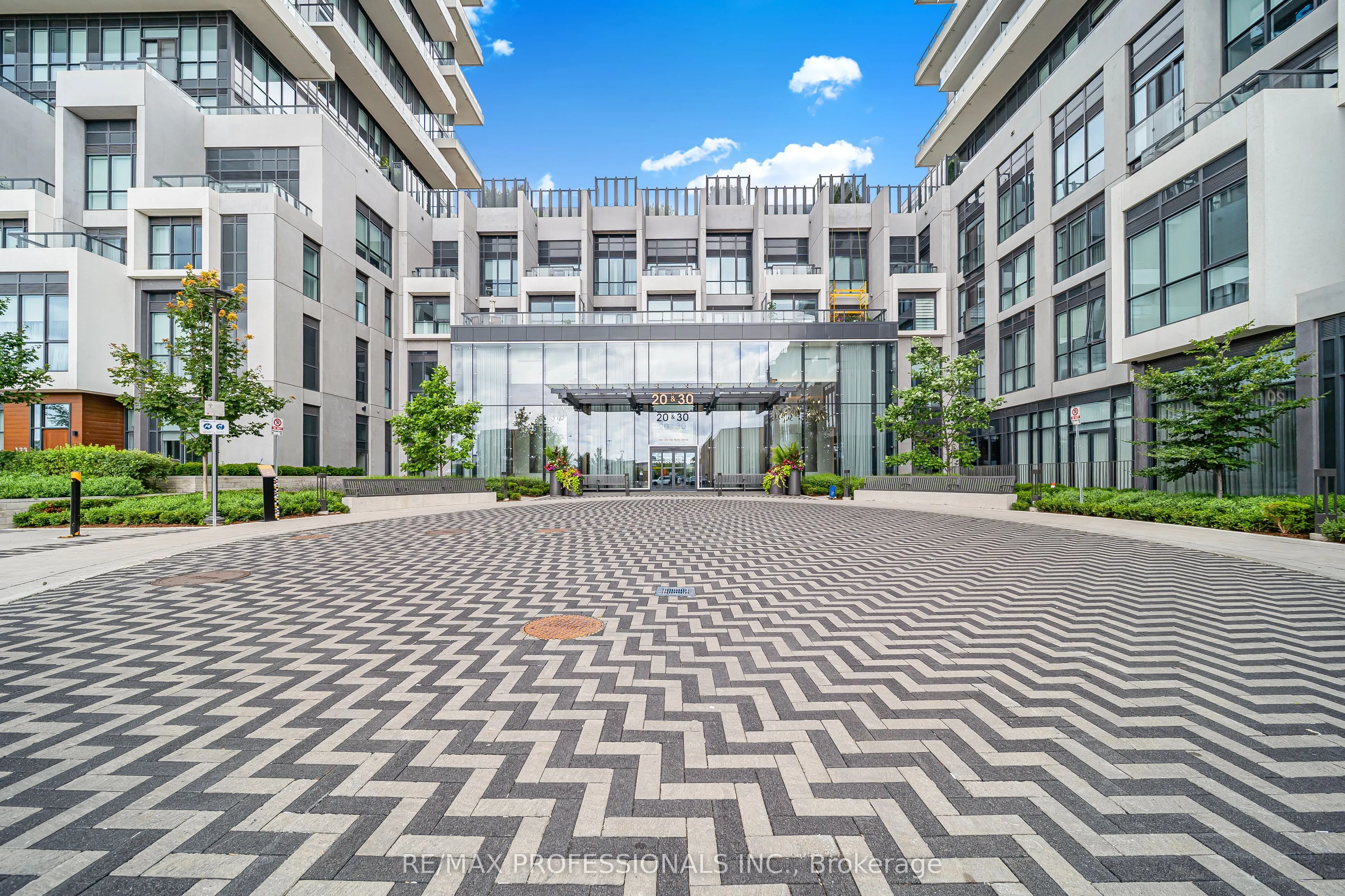 30 Inn The Park Drive #407