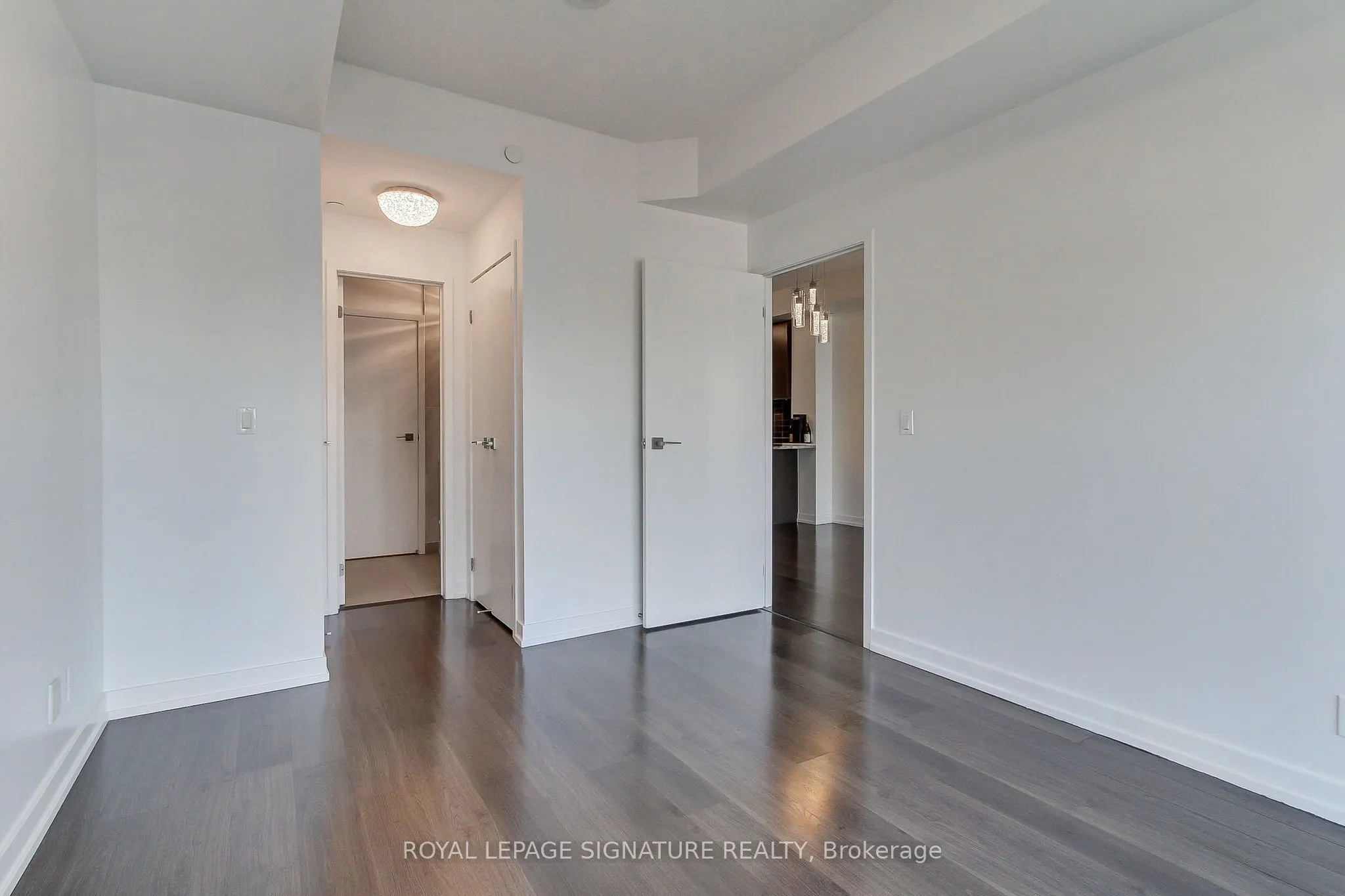 98 Lillian Street #1913