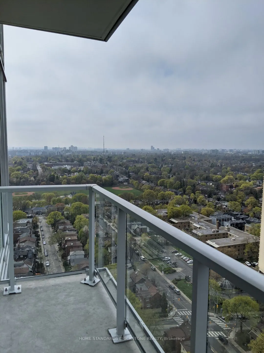 33 Helendale Avenue #2312
