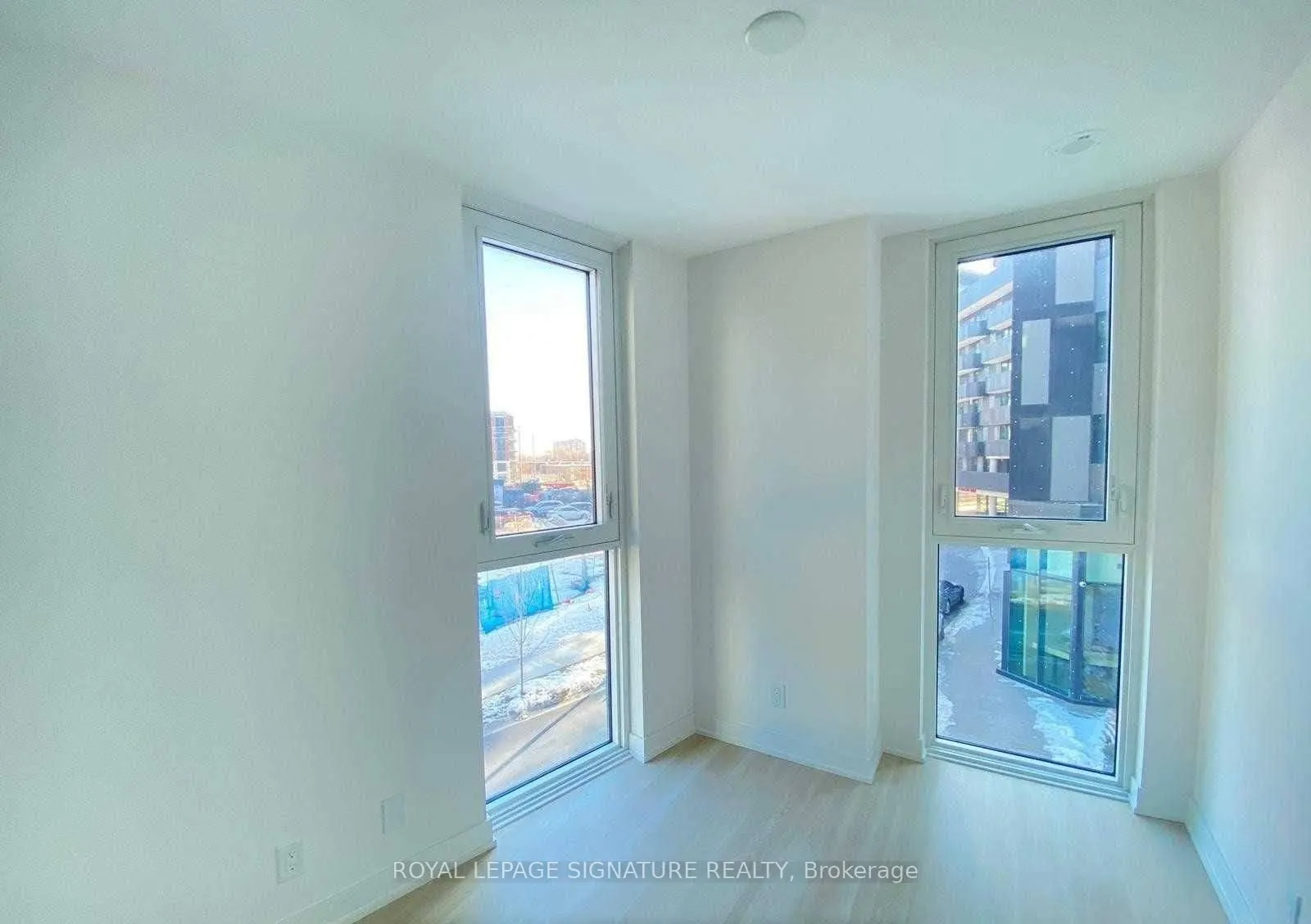 30 Tretti Way #204