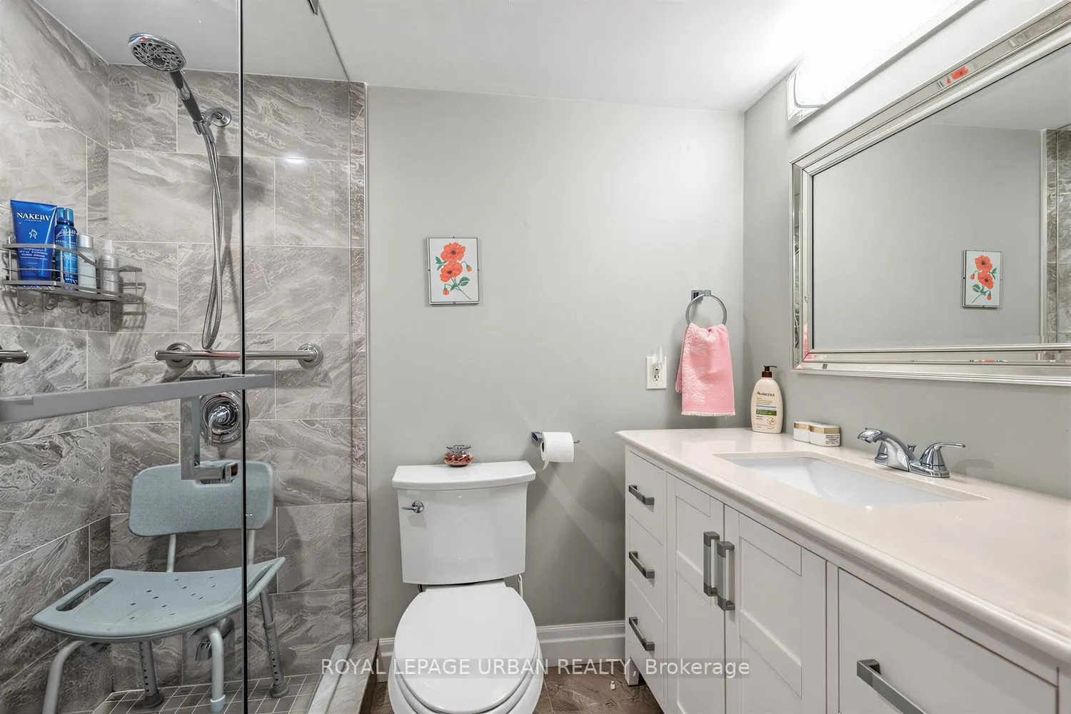 195 Wynford Drive #1106