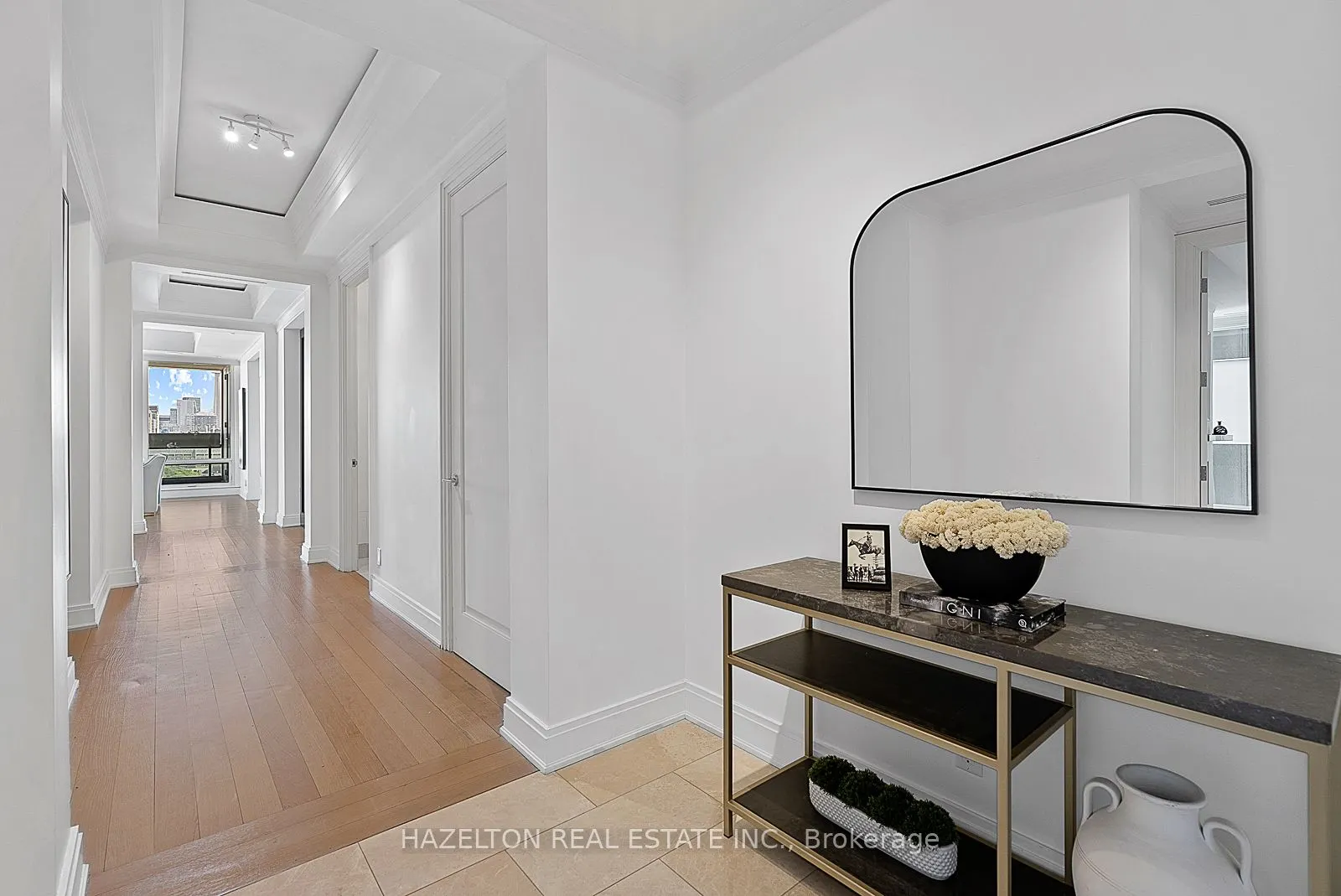 206 Bloor Street W #1402