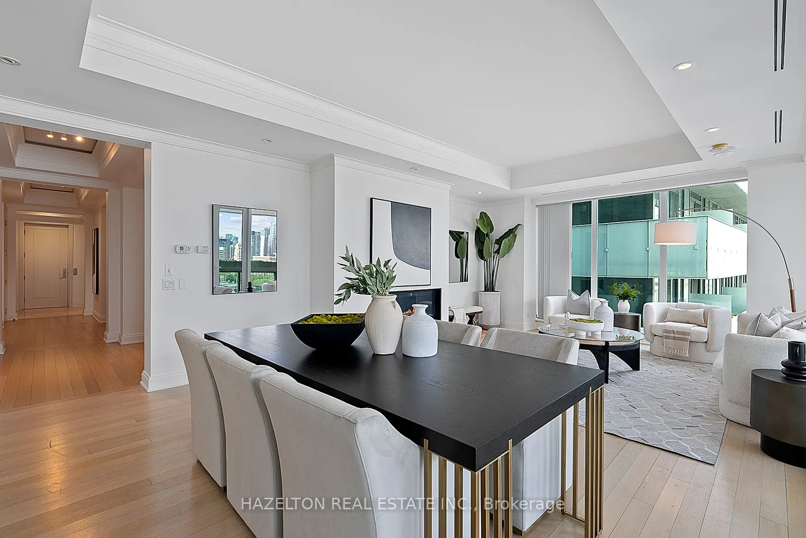 206 Bloor Street W #1402