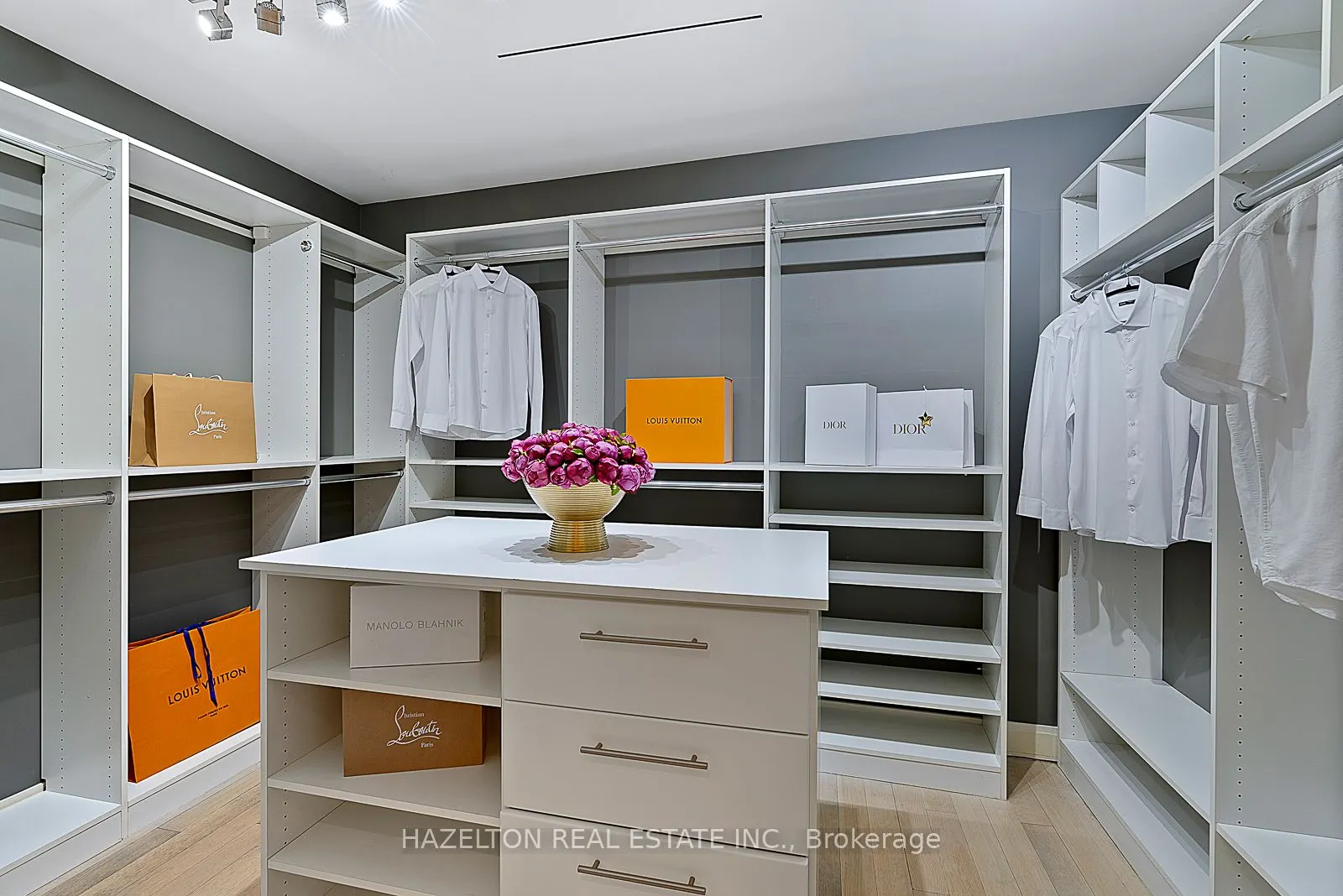 206 Bloor Street W #1402
