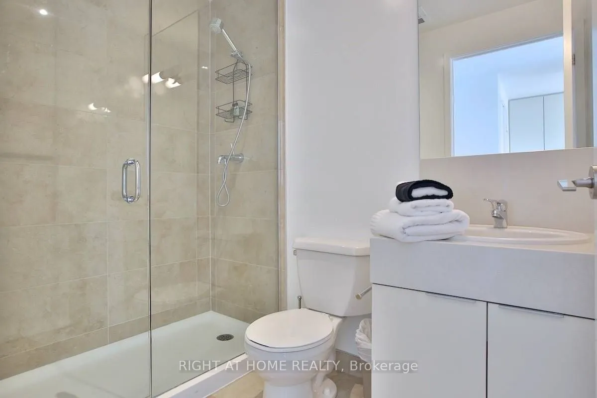 110 Charles Street E #1903