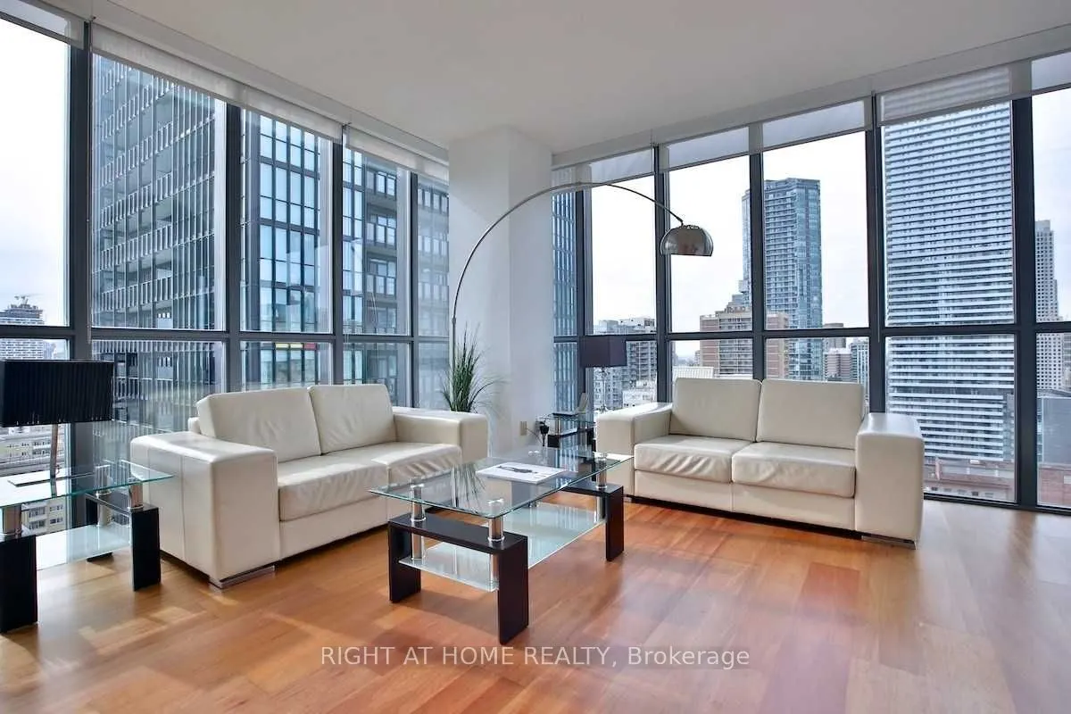 110 Charles Street E #1903