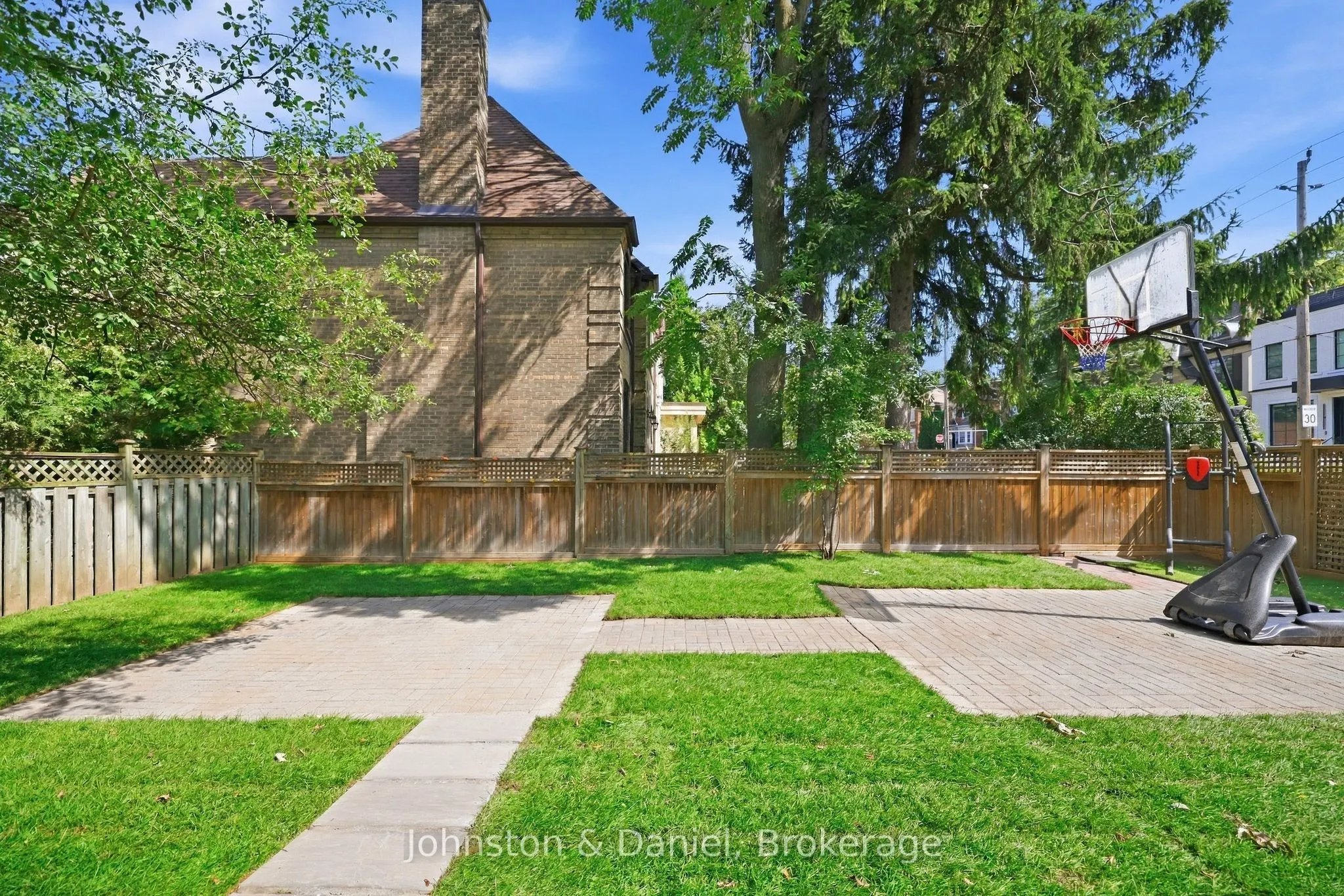 169 Glen Cedar Road