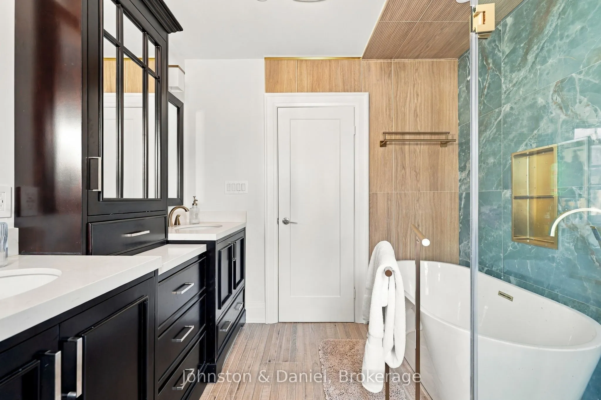 169 Glen Cedar Road