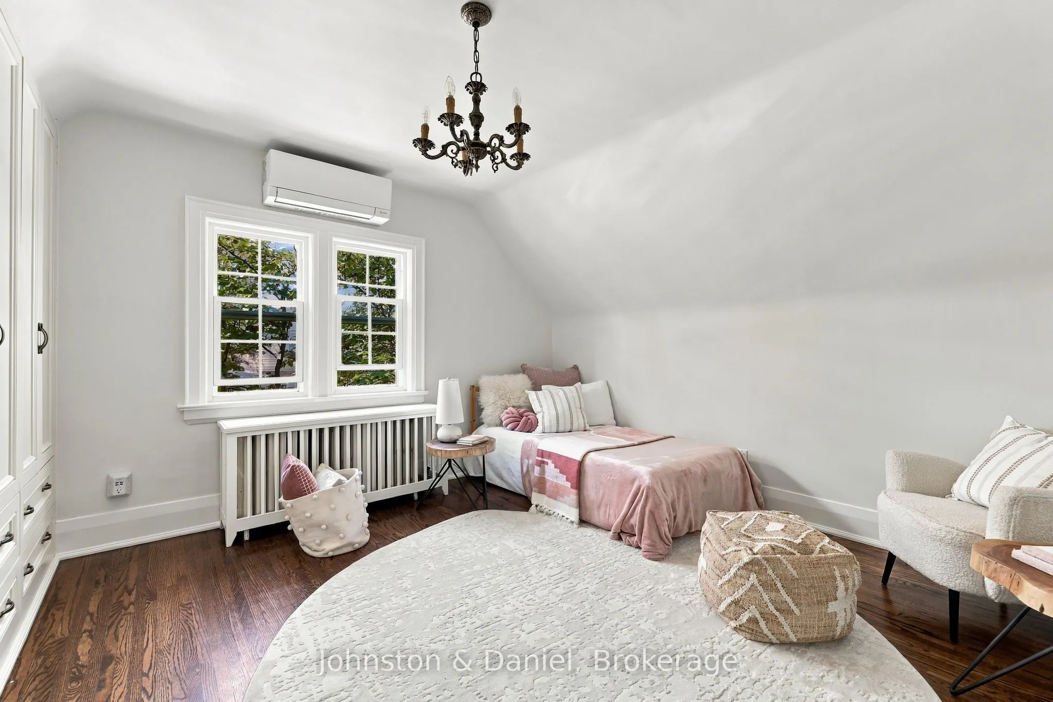 169 Glen Cedar Road
