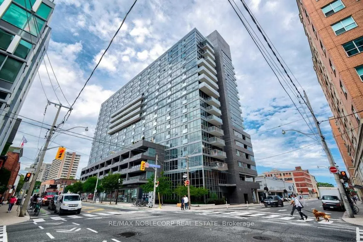 320 Richmond Street E #709