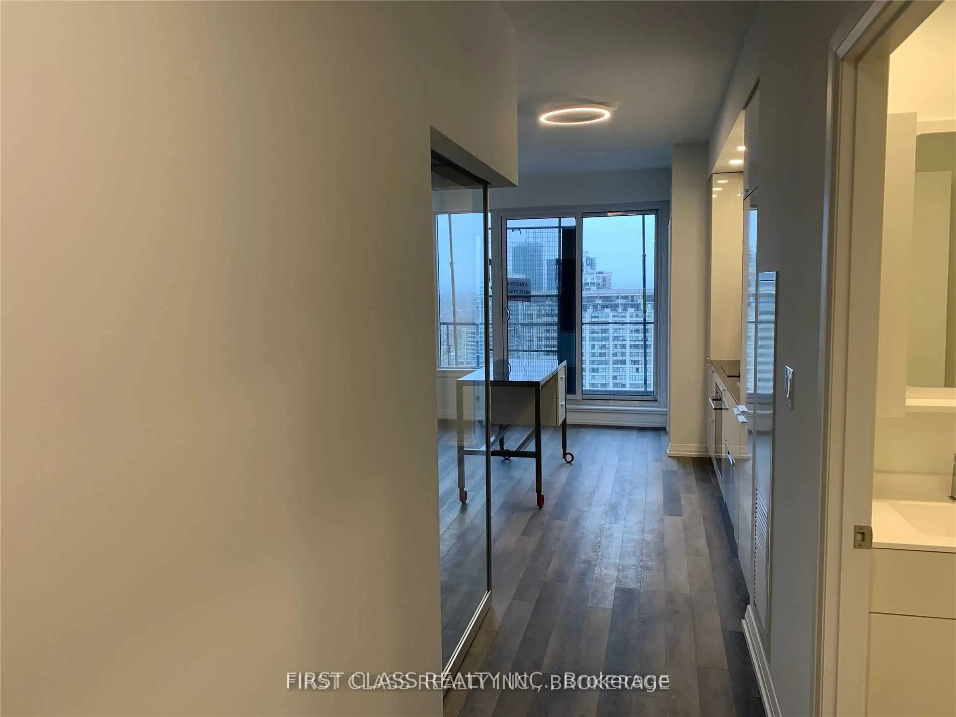 75 Canterbury Place #2715