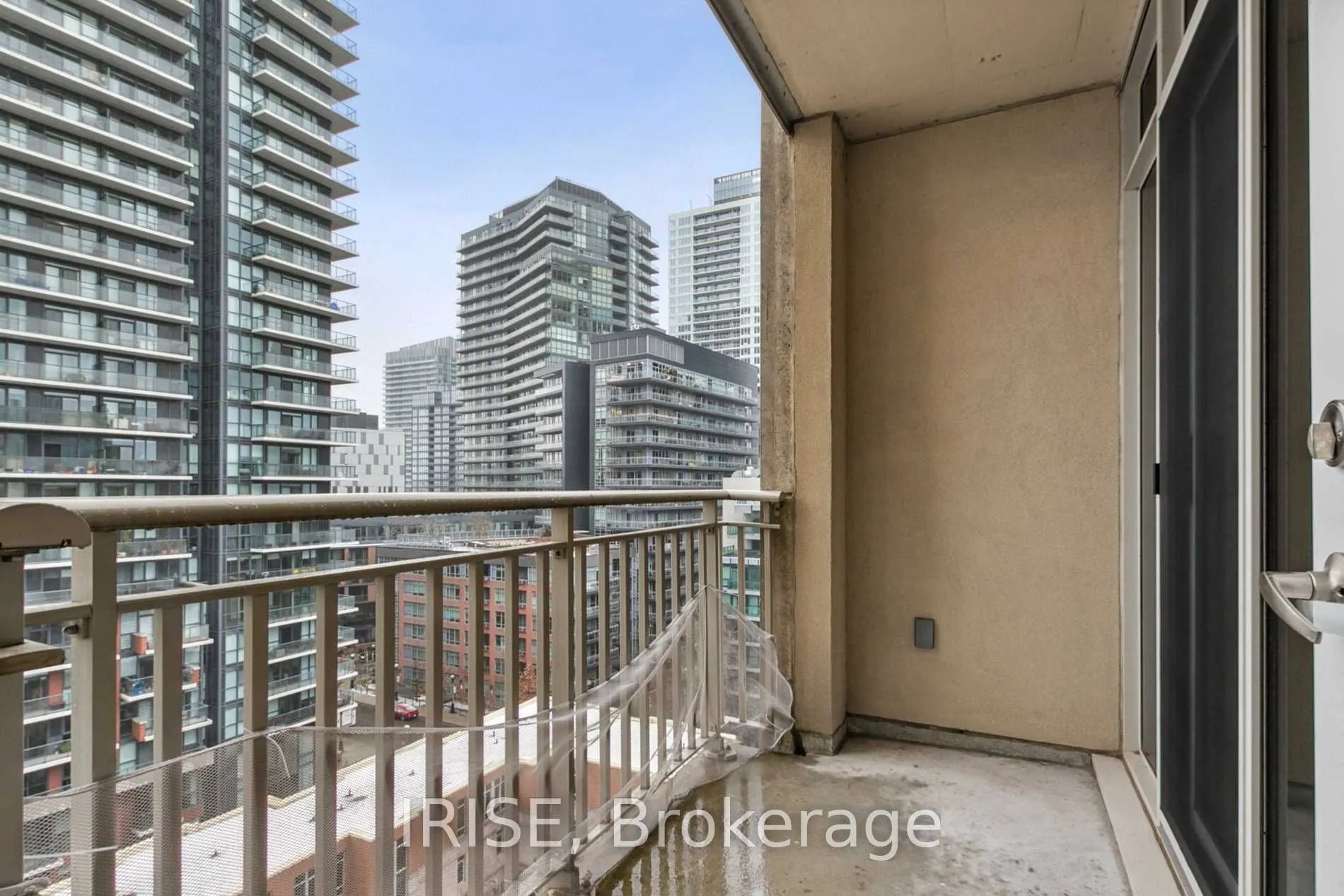 21 Grand Magazine Street #1010