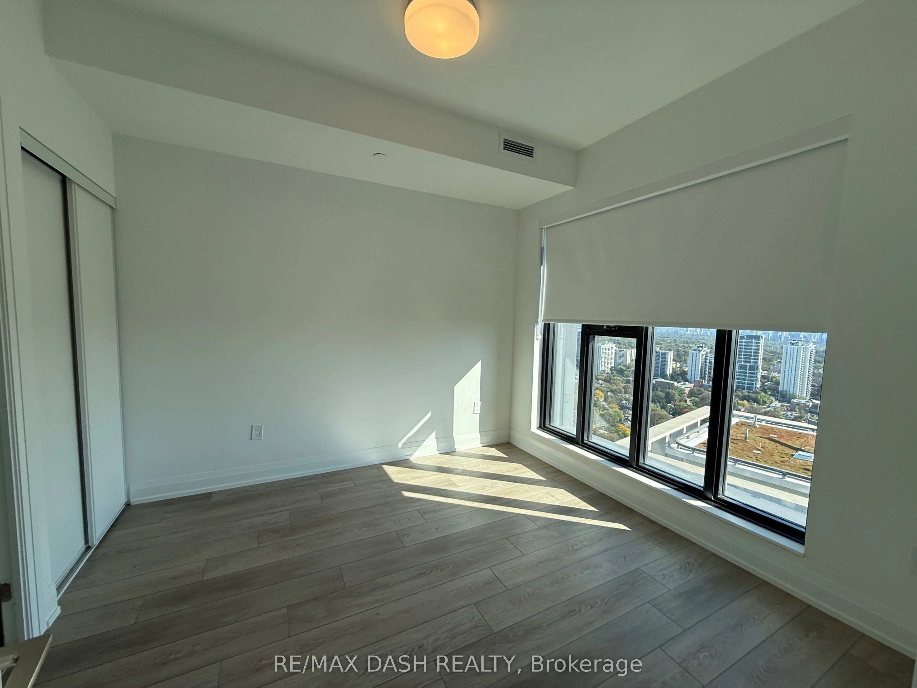 20 Soudan Avenue #3604