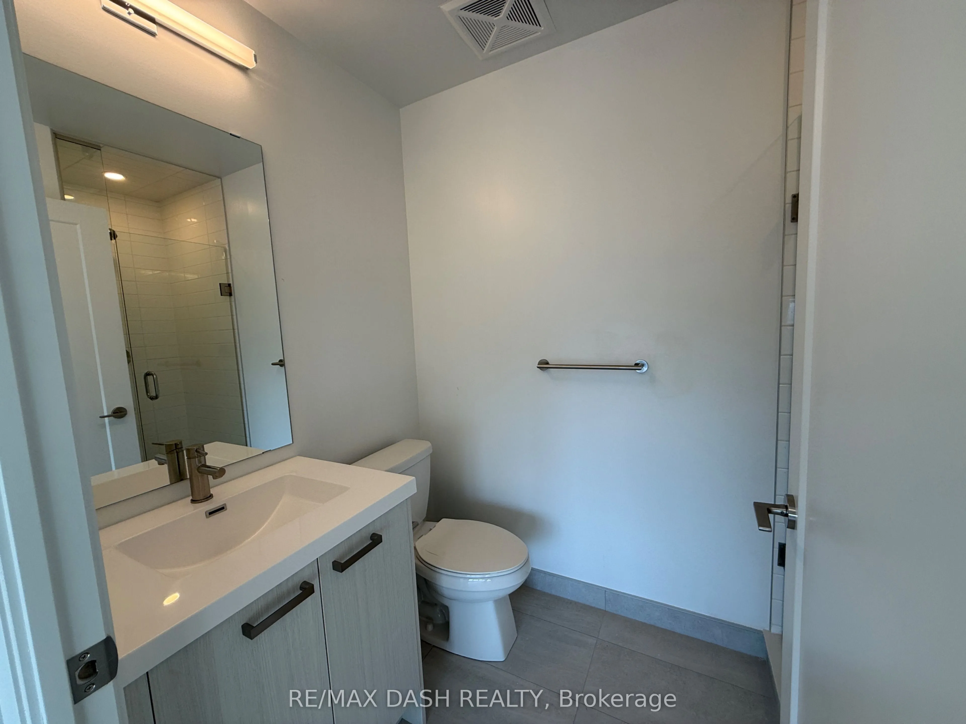 20 Soudan Avenue #3604