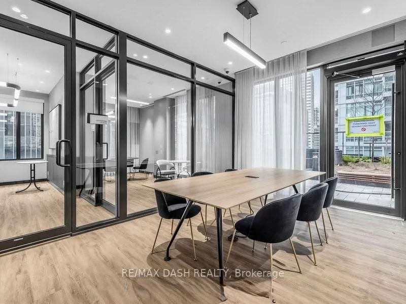 20 Soudan Avenue #1004