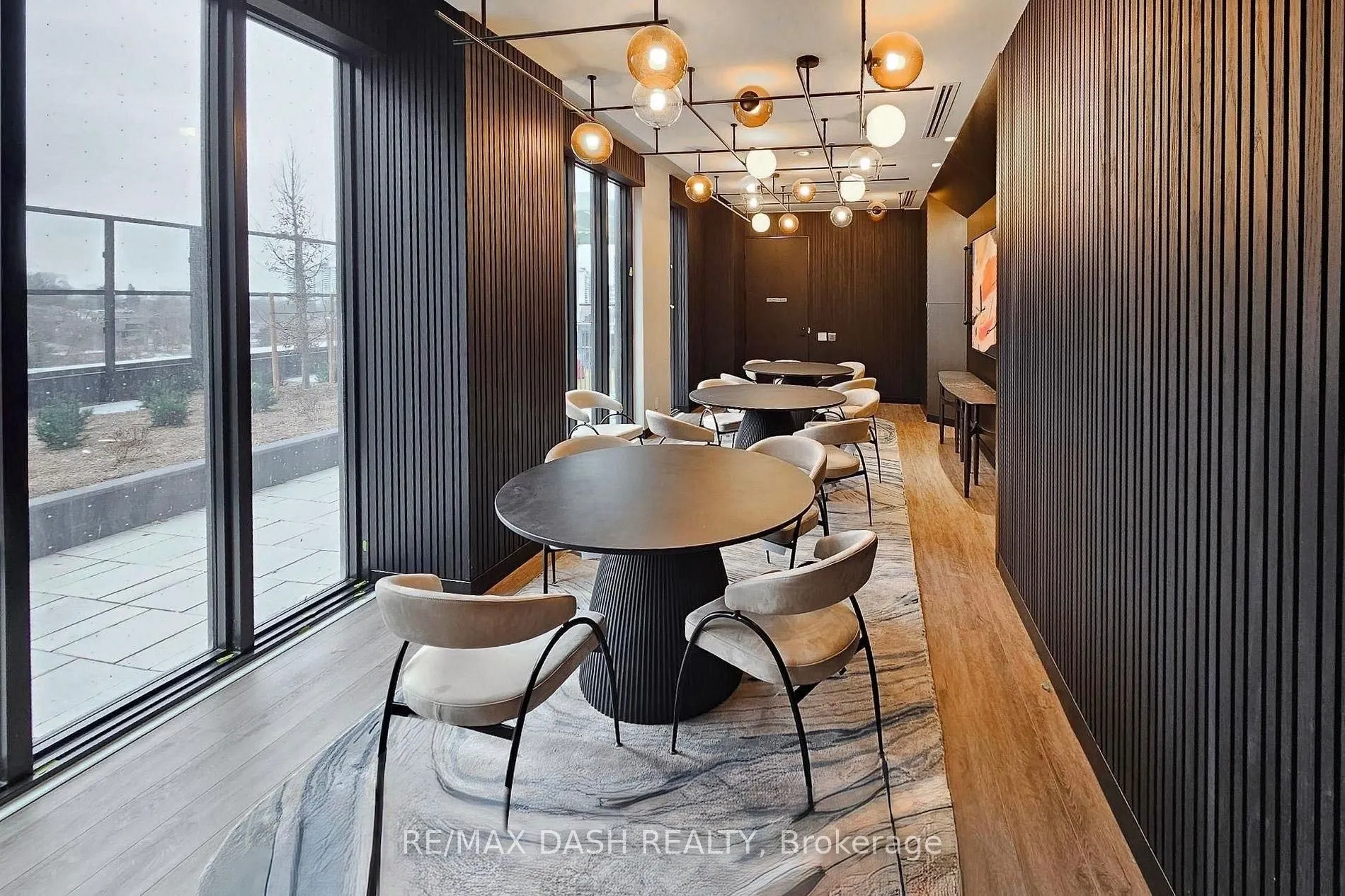 20 Soudan Avenue #1004