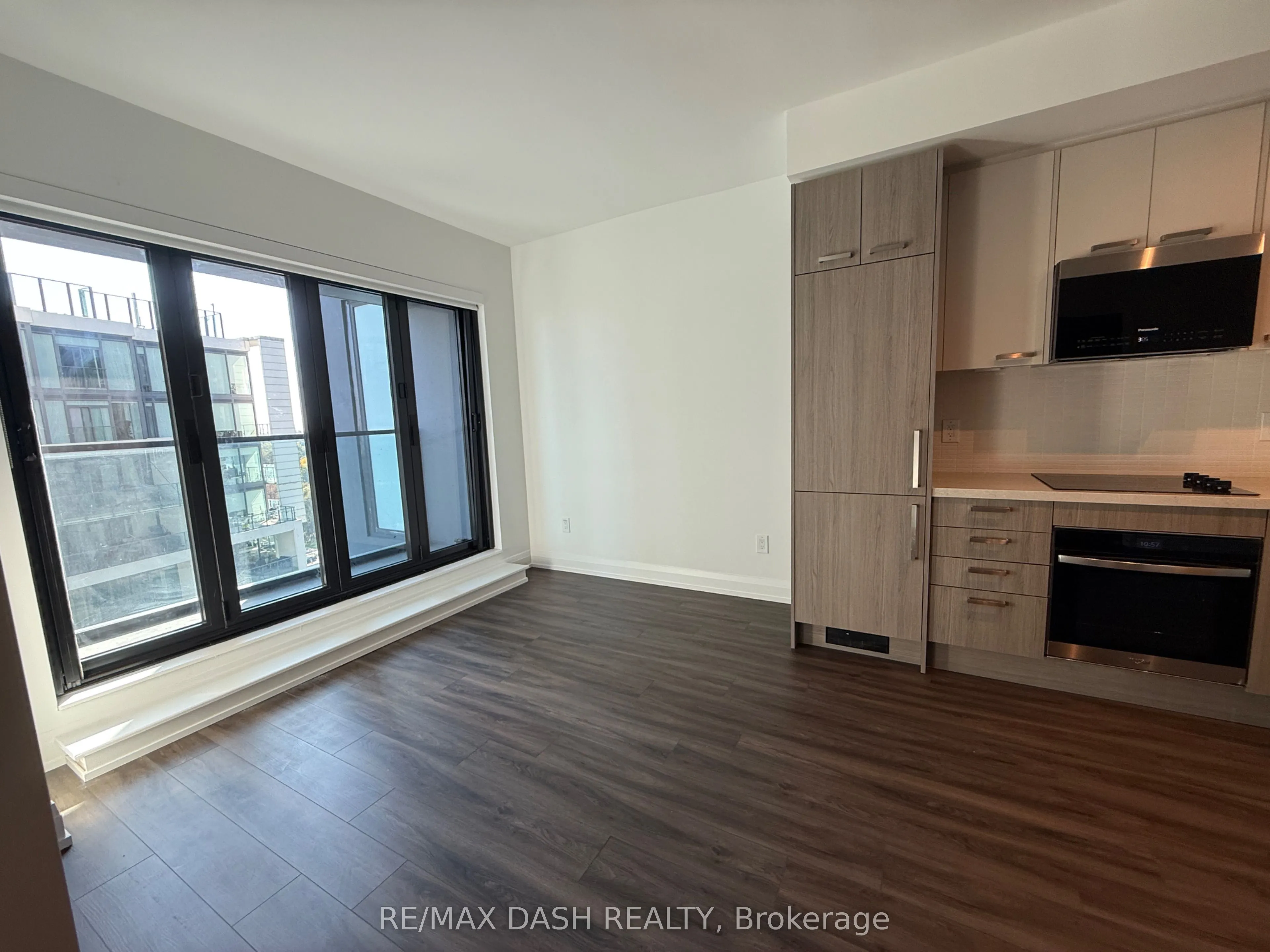 20 Soudan Avenue #1004