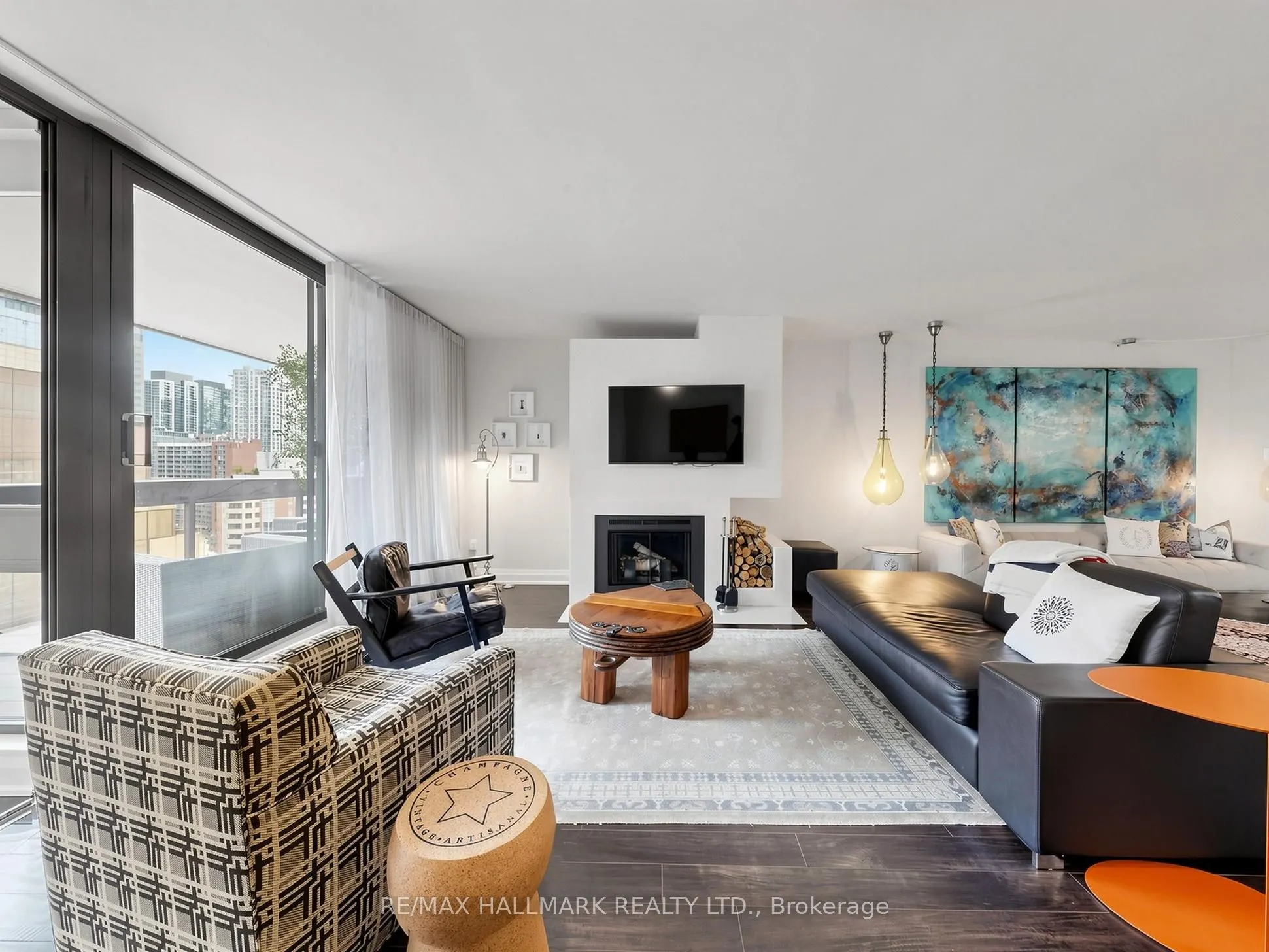 15 Mcmurrich Street #1405