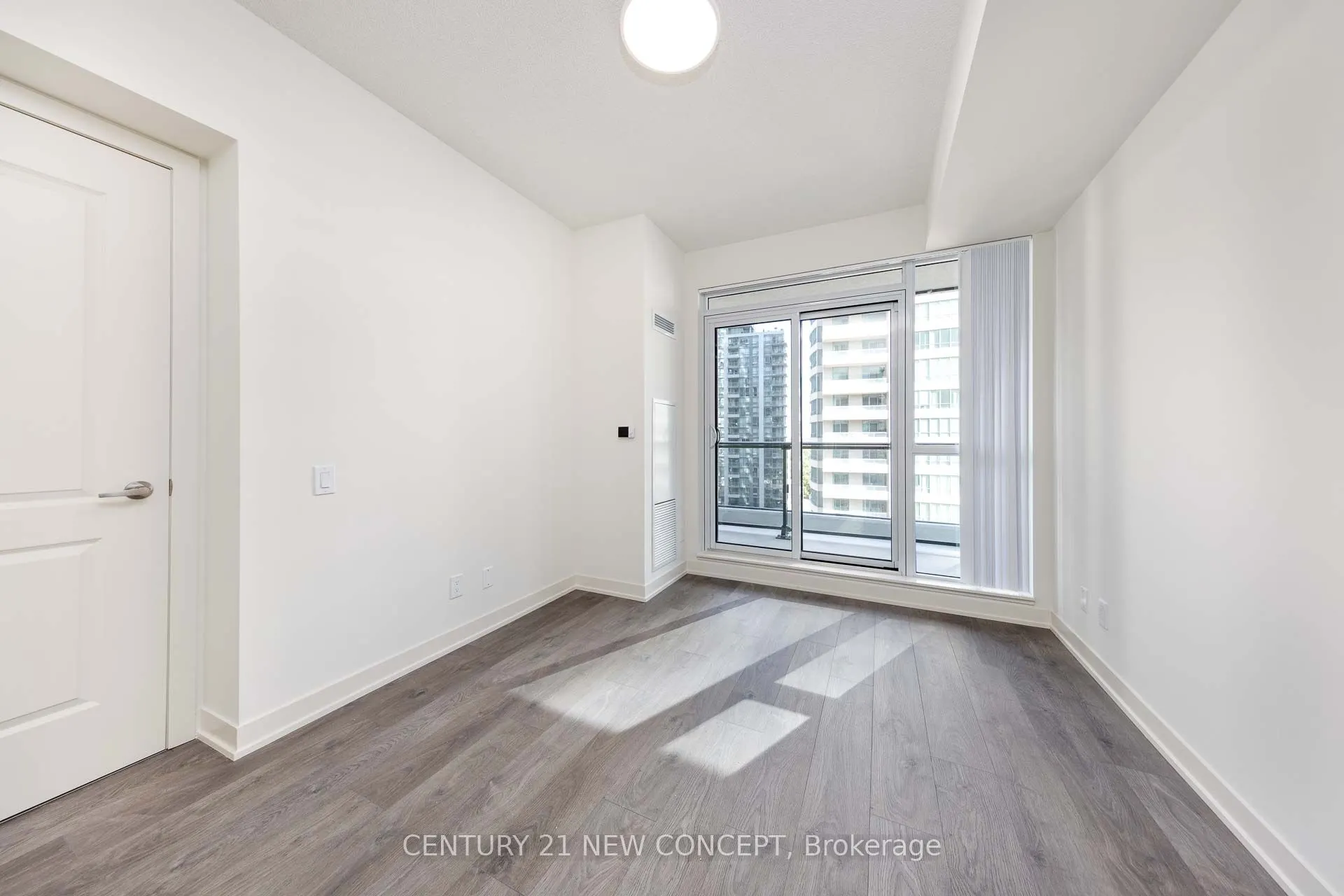 4955 Yonge Street E #705