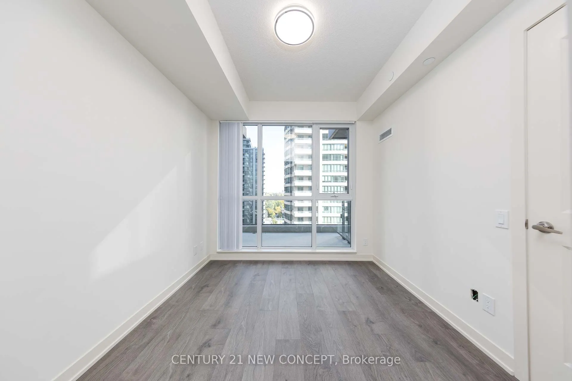 4955 Yonge Street E #705