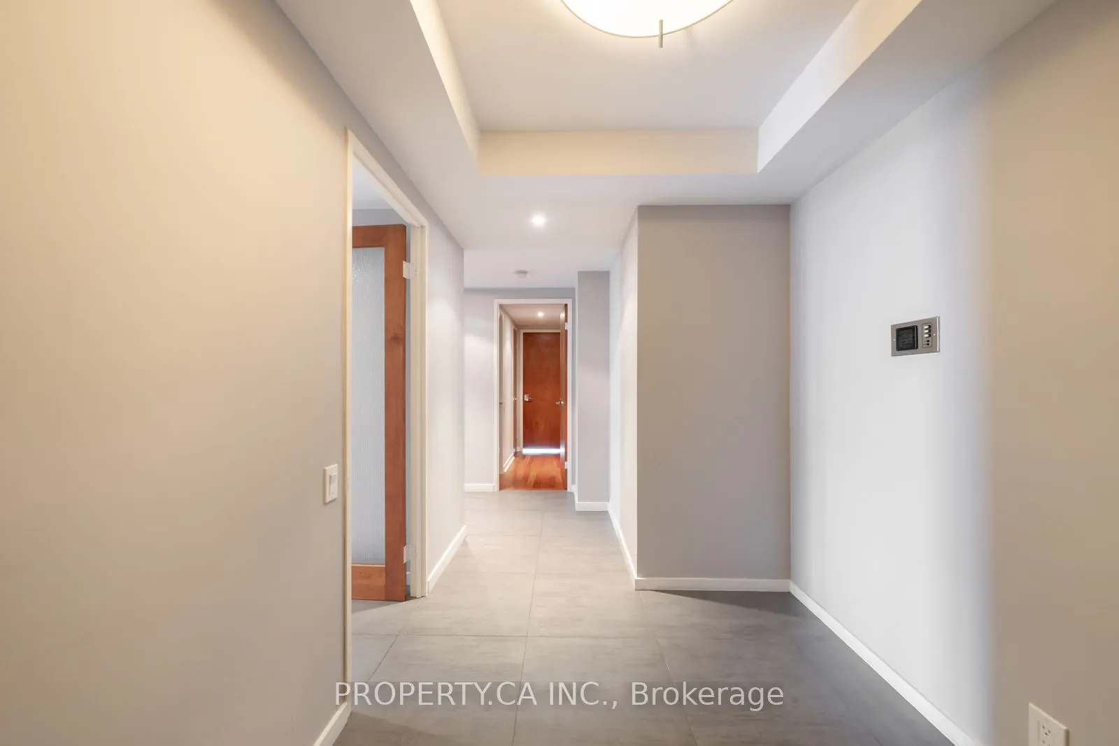 1 Concorde Place #1202