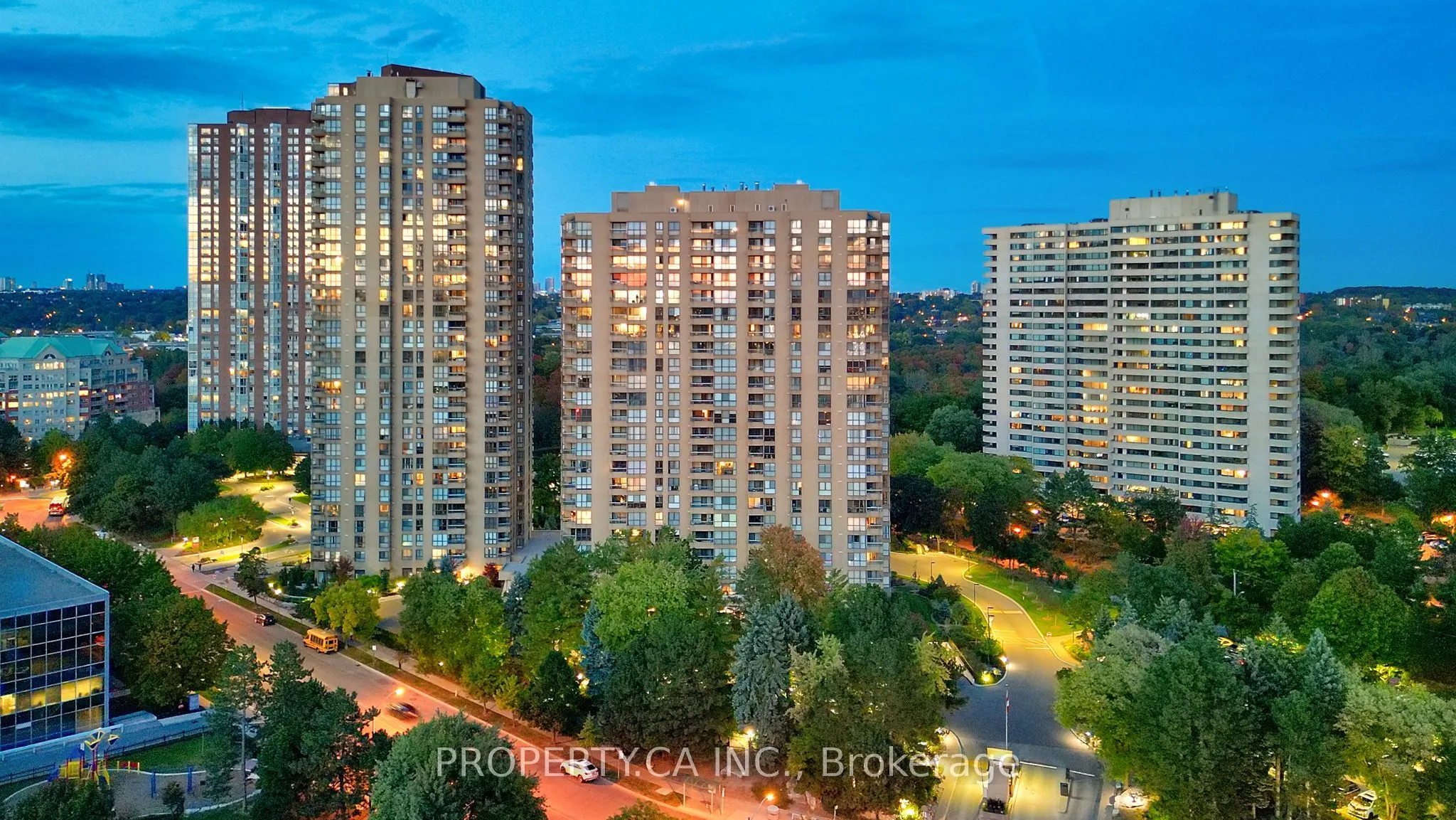 1 Concorde Place #1202