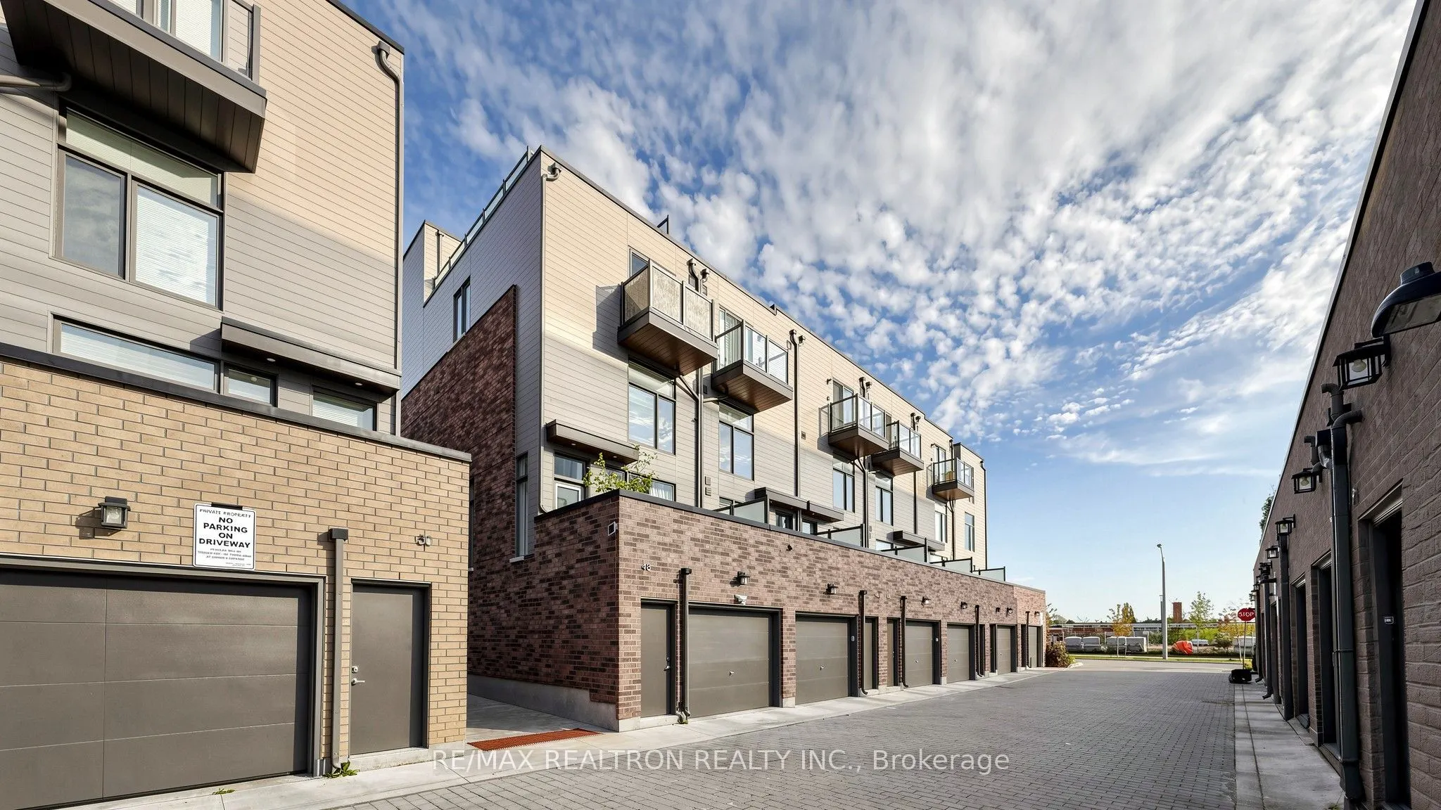 48 Hooyo Terrace