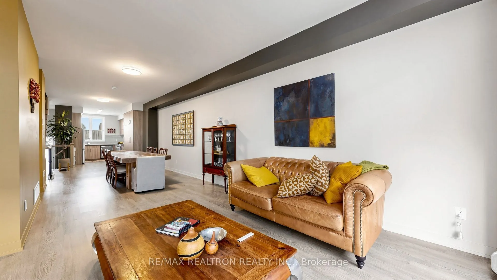 48 Hooyo Terrace