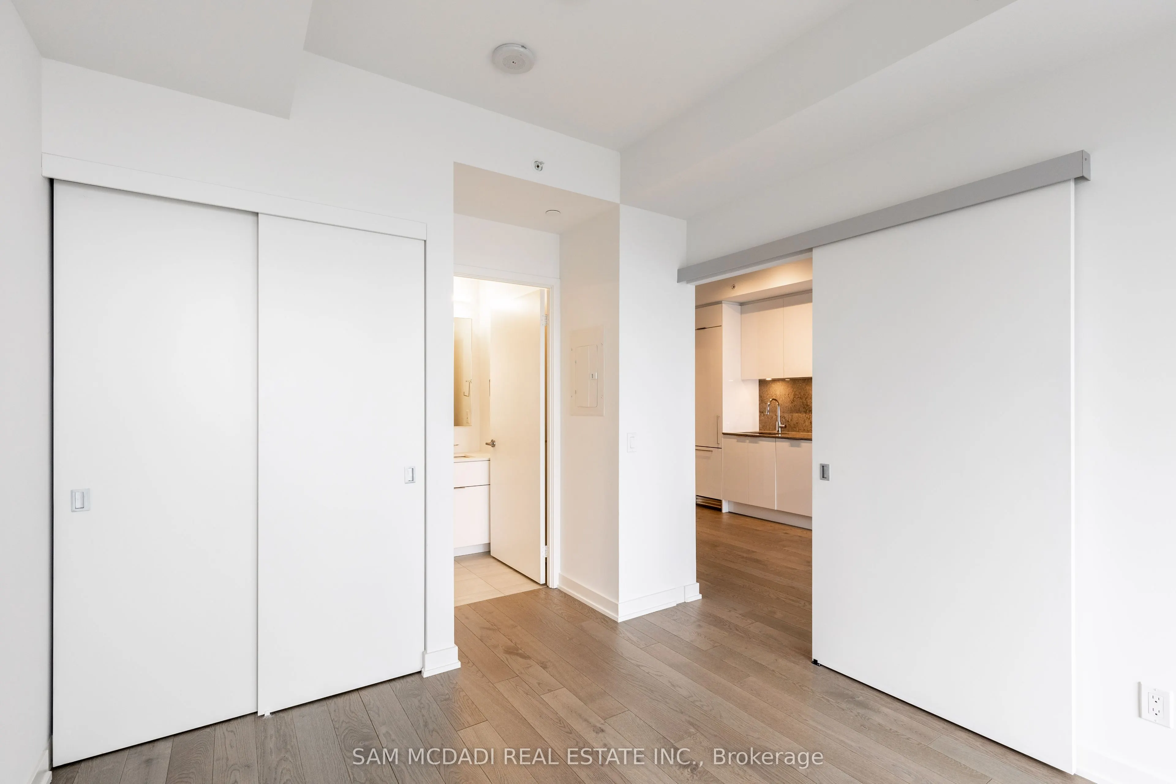 20 Lombard Street #3608