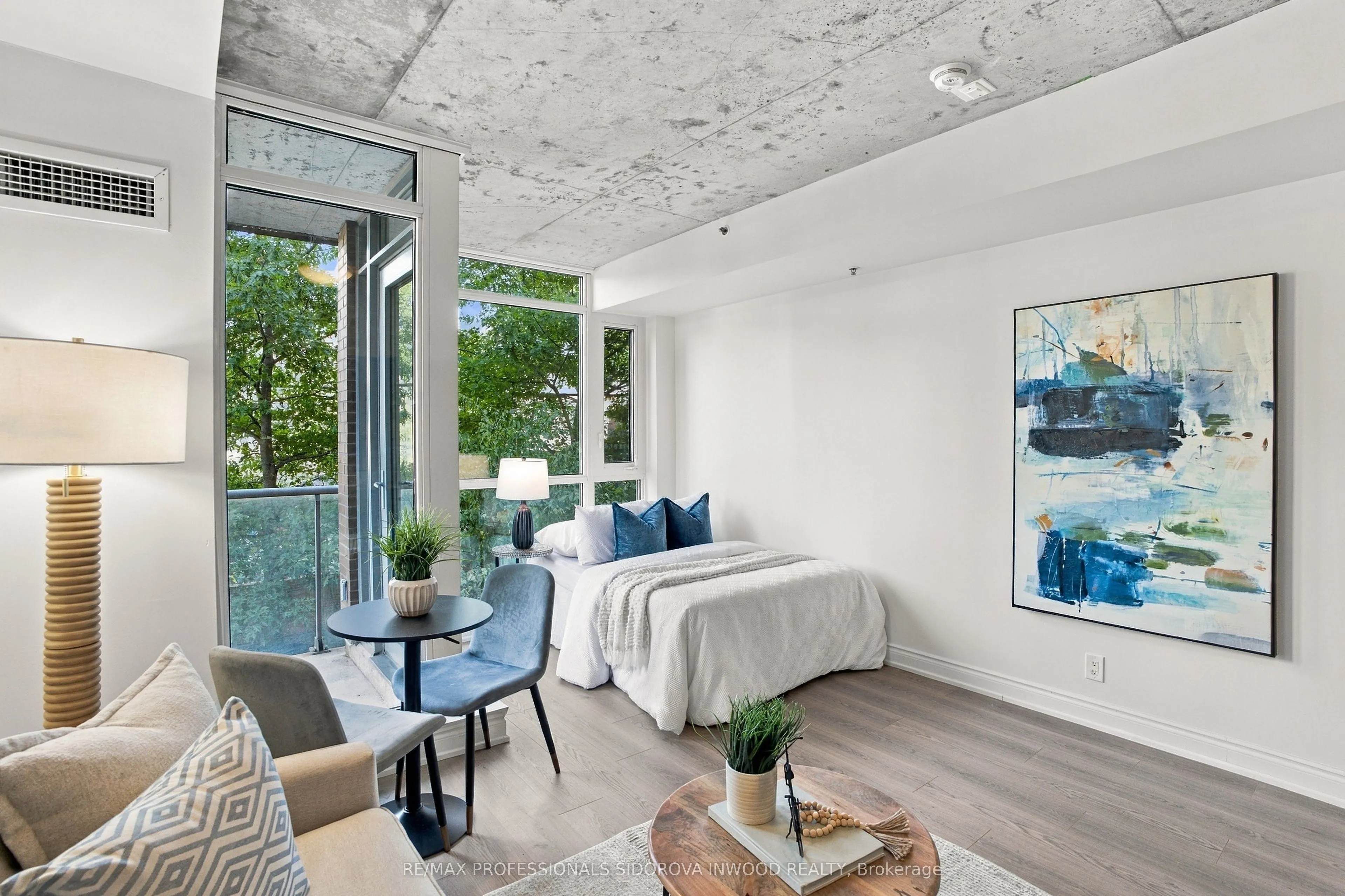 707 Dovercourt Road #215