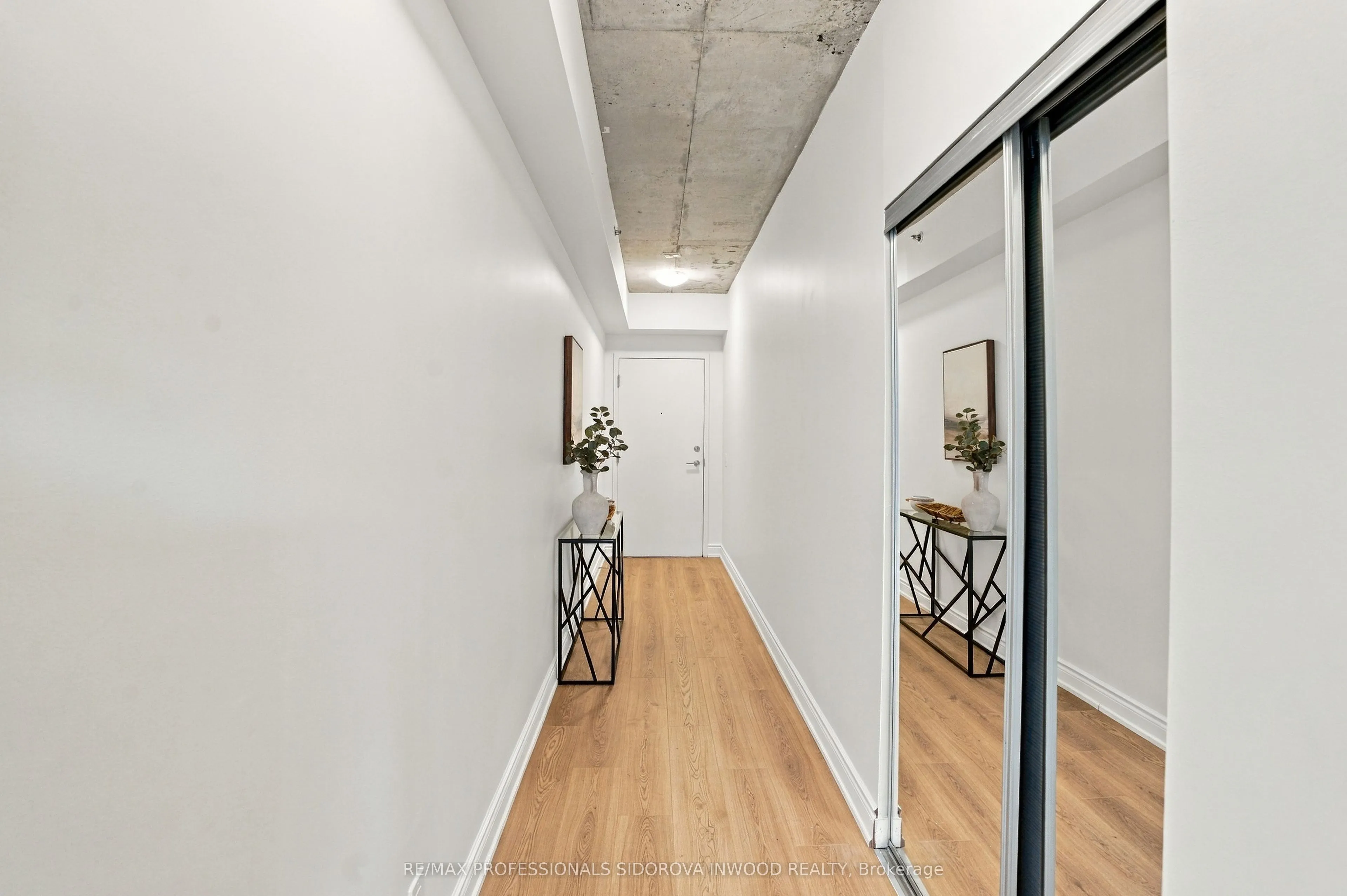 707 Dovercourt Road #215