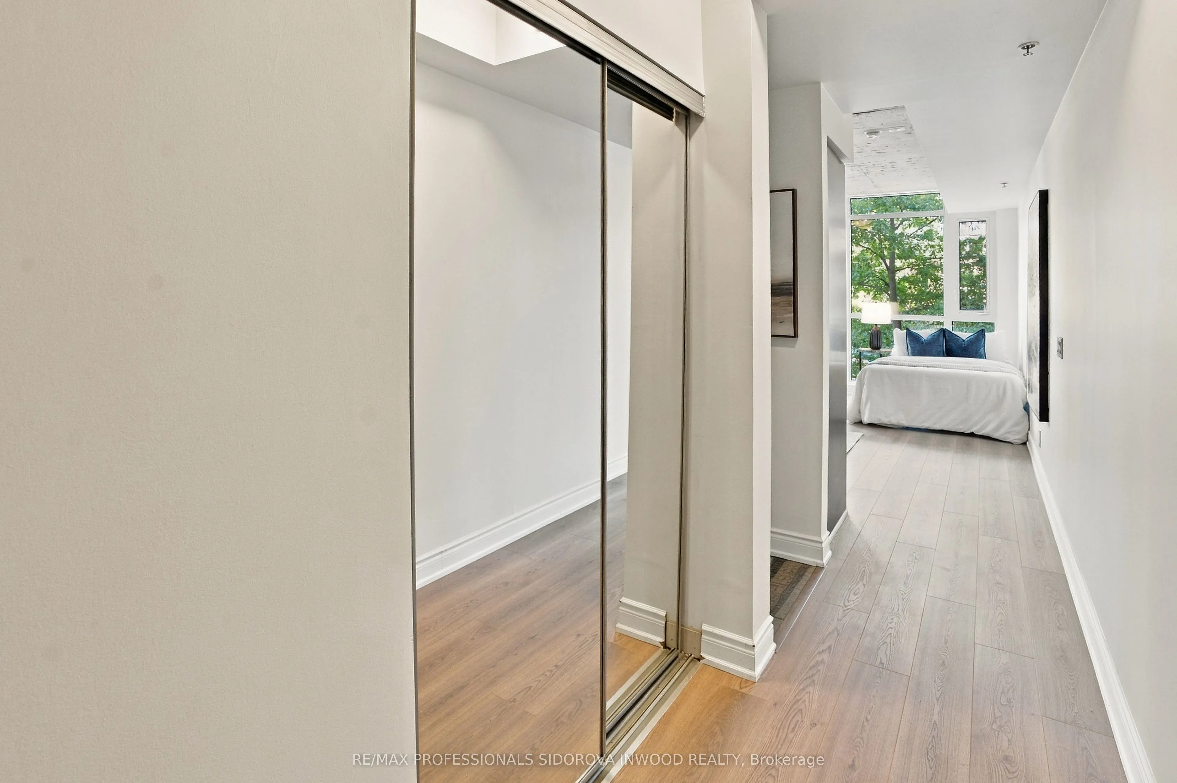707 Dovercourt Road #215