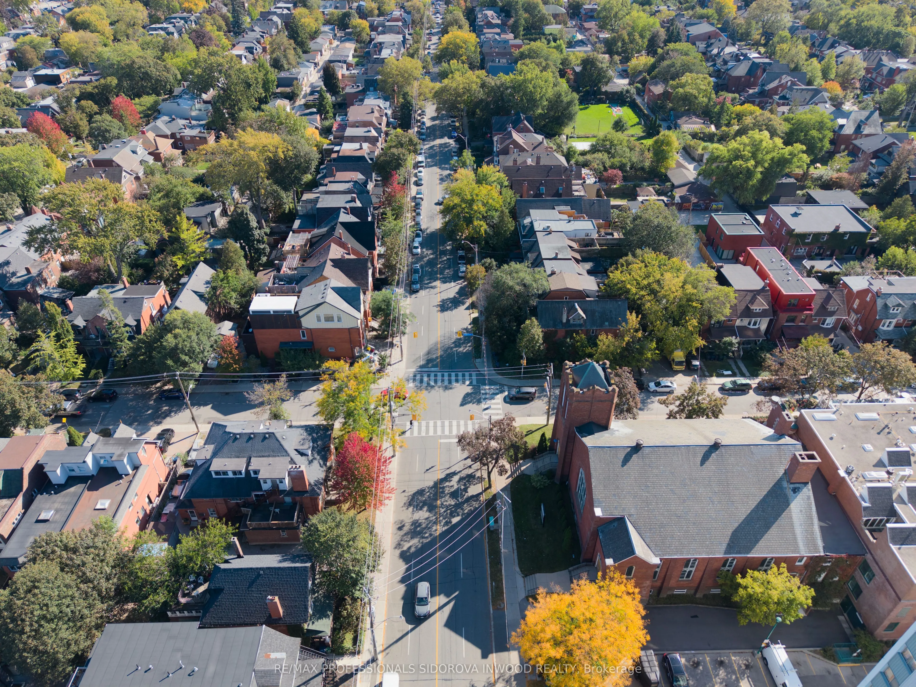707 Dovercourt Road #215