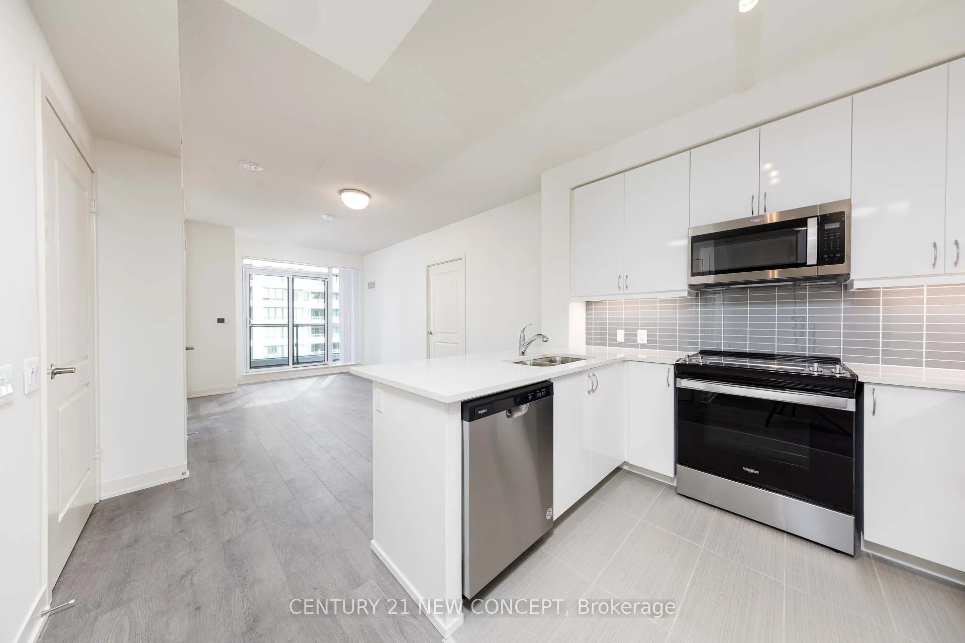 4955 Yonge Street E #705