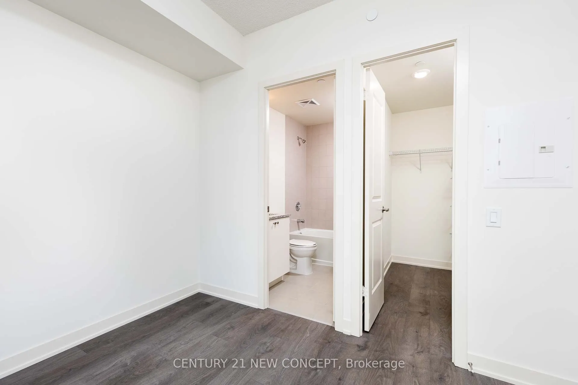 4955 Yonge Street E #705